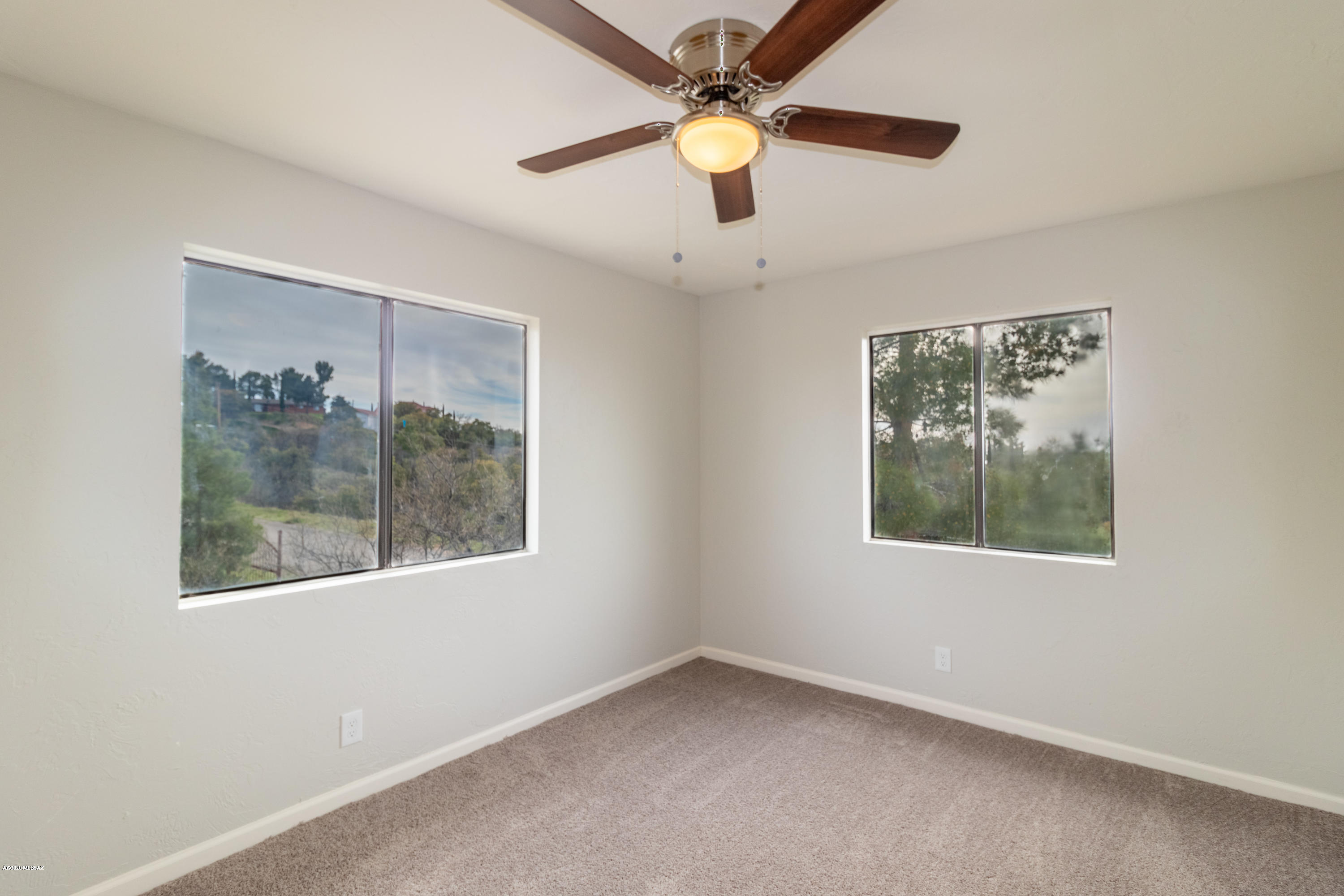 Los Robles Estates - Residential