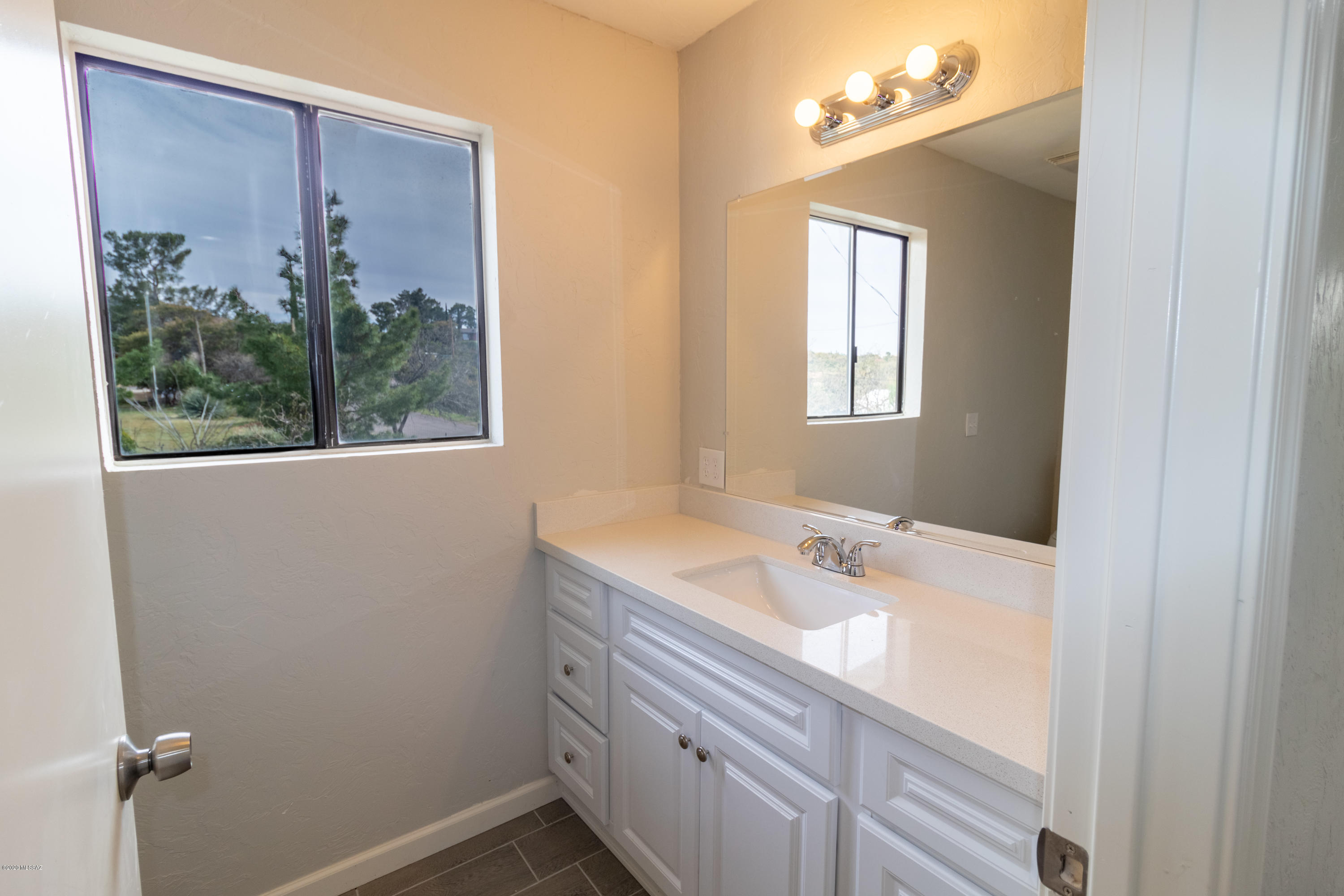 Los Robles Estates - Residential