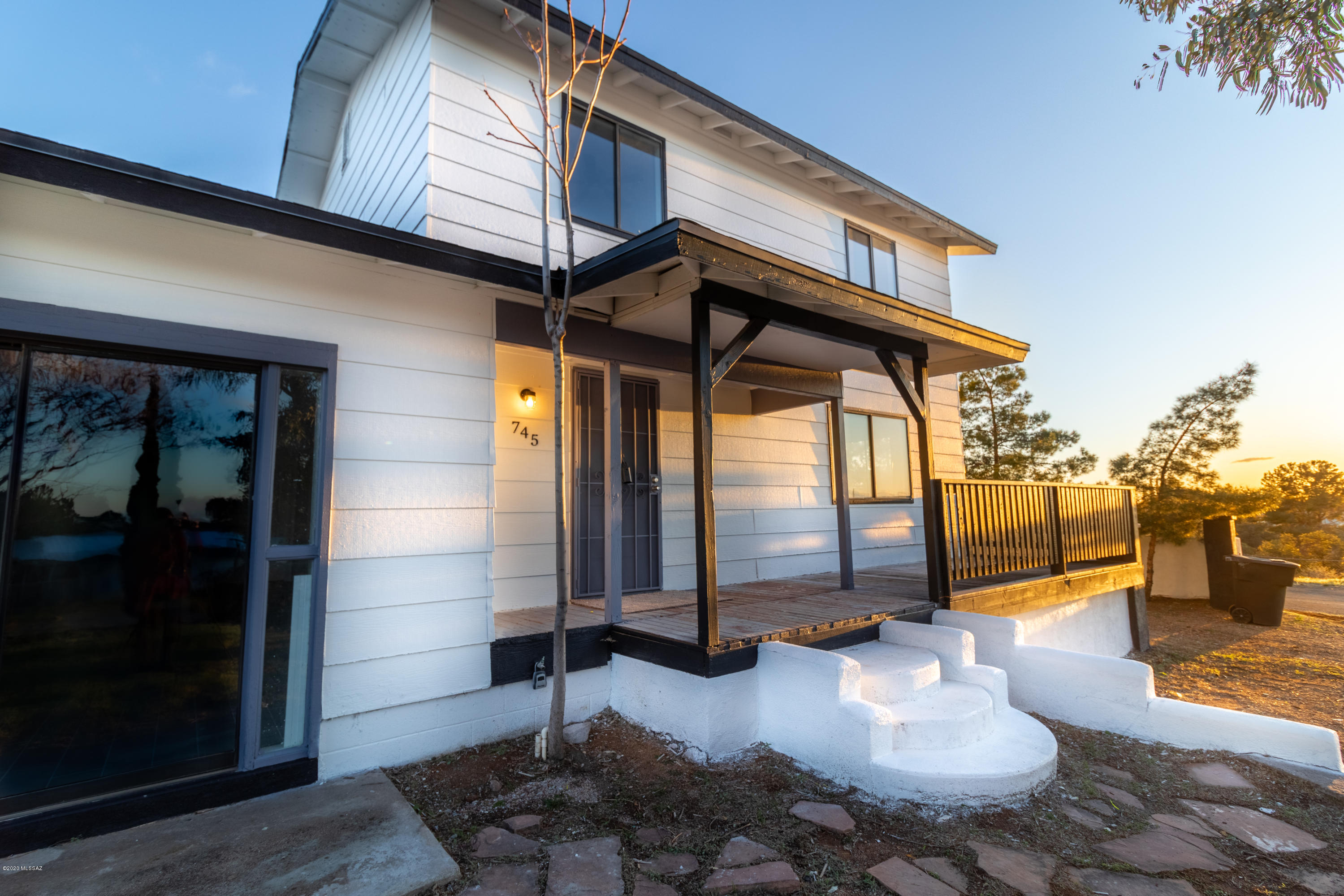 Los Robles Estates - Residential