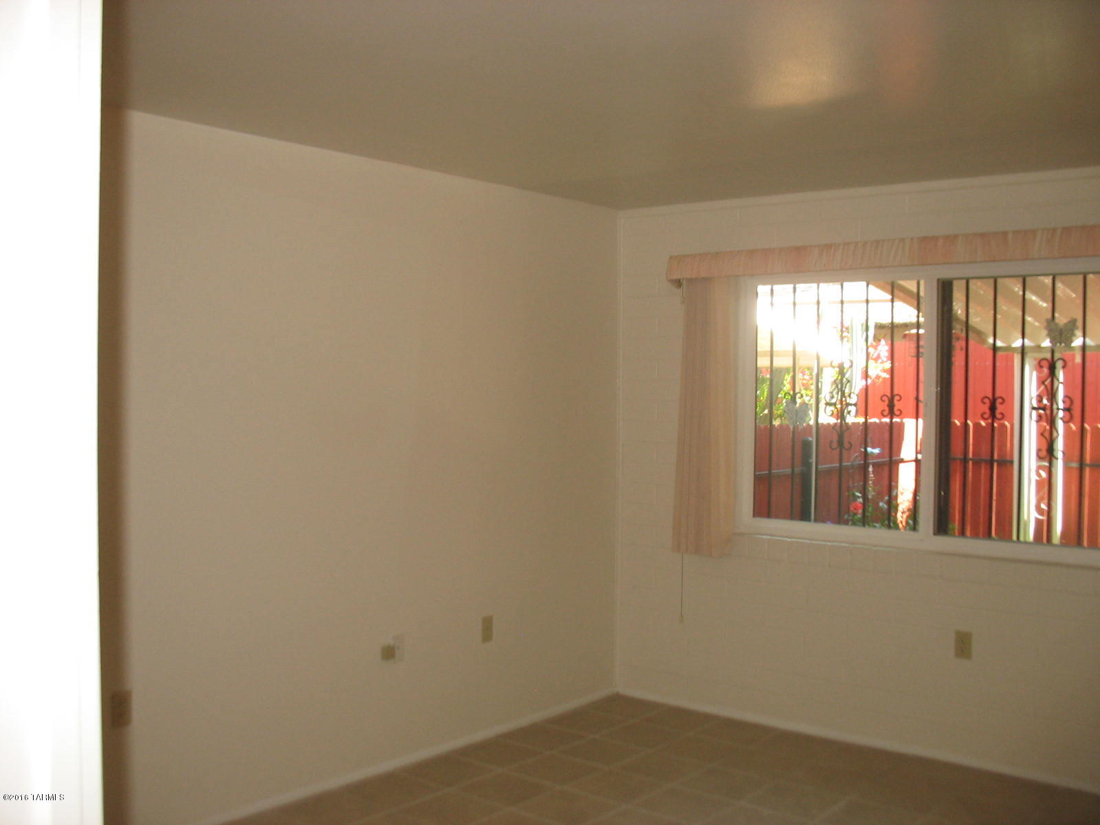 Silverbell West Condos - Residential