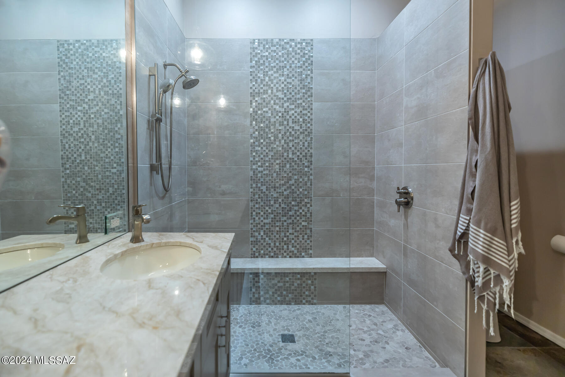 Ventana Serena (1-46) - Residential