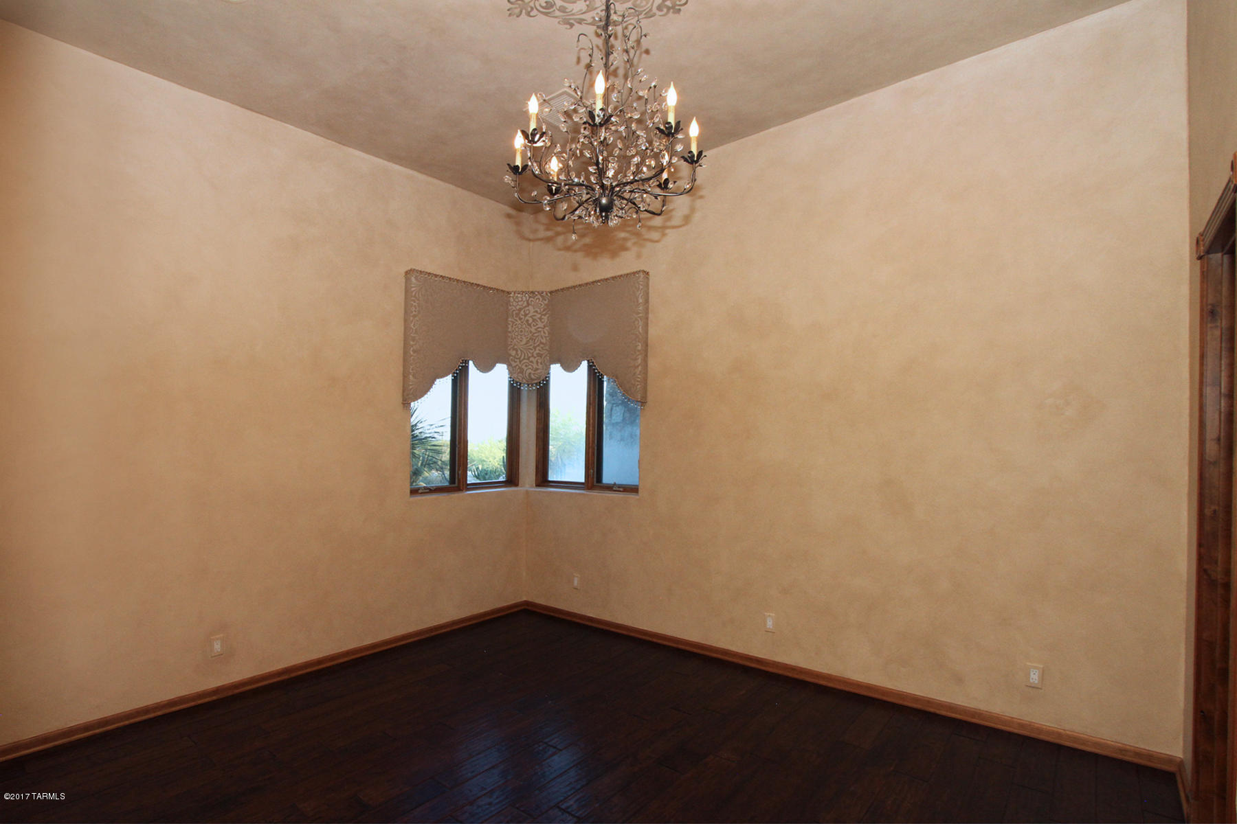 Honey Bee Ridge(The Estates At) - Residential