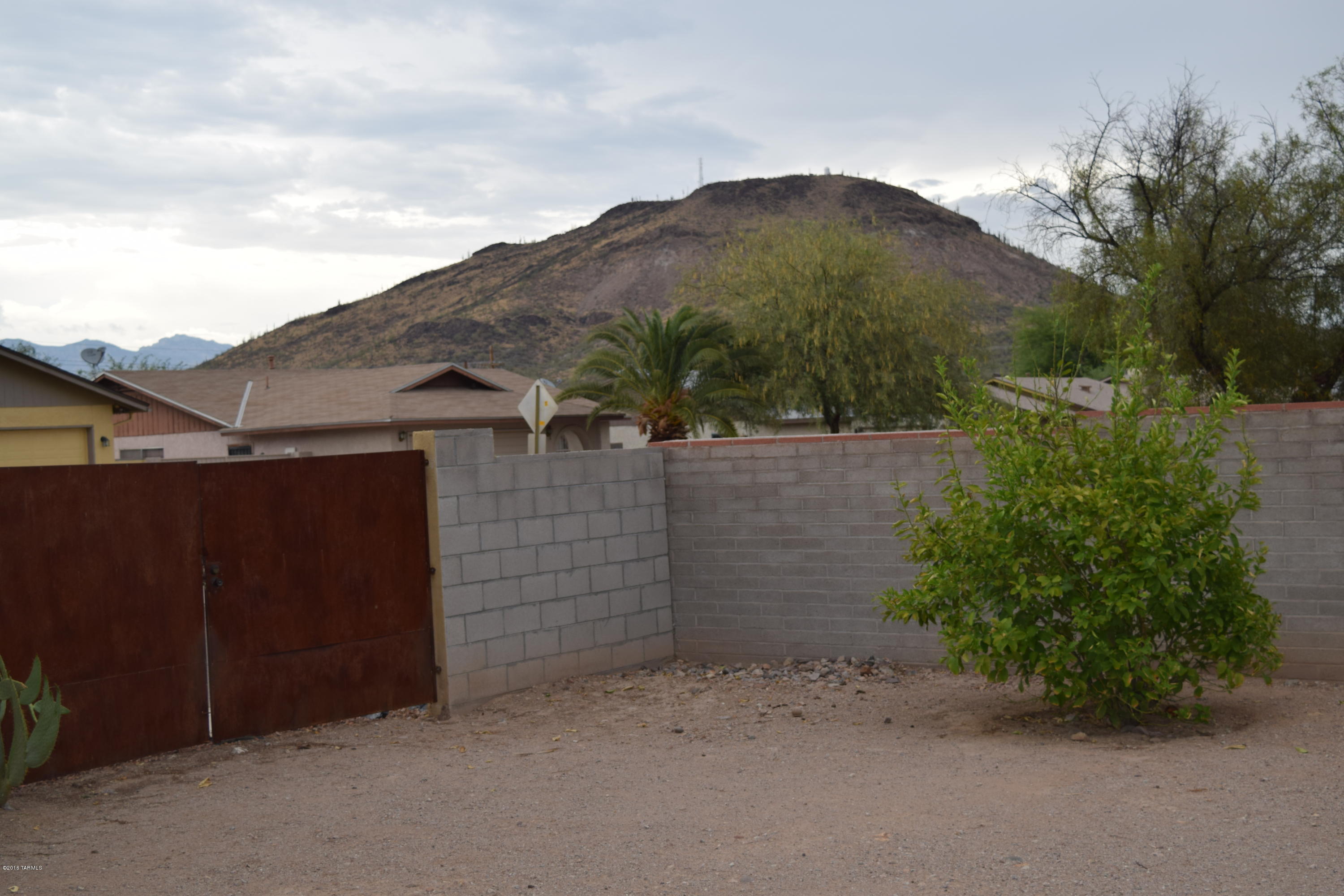 Paseo Vista (1-234) - Residential