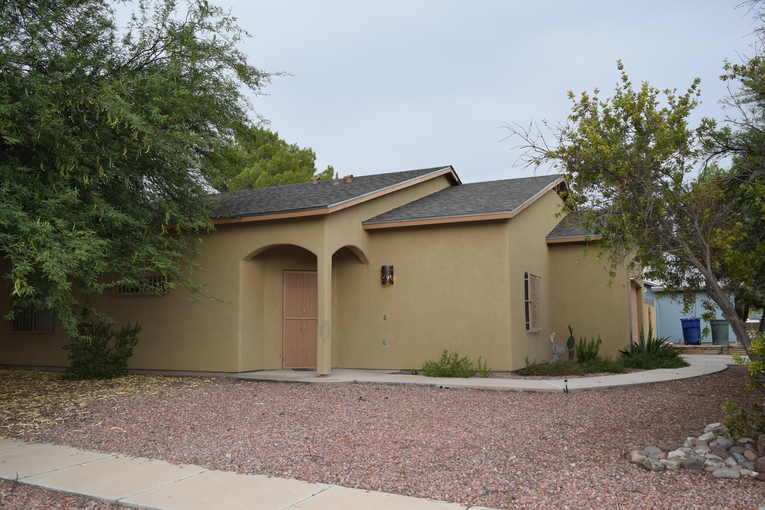 Paseo Vista (1-234) - Residential