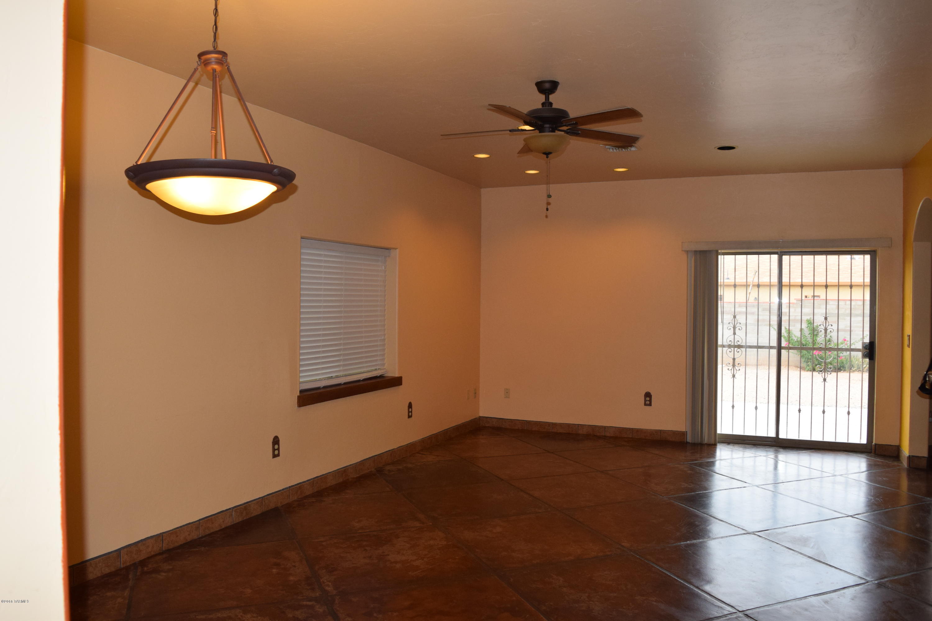 Paseo Vista (1-234) - Residential