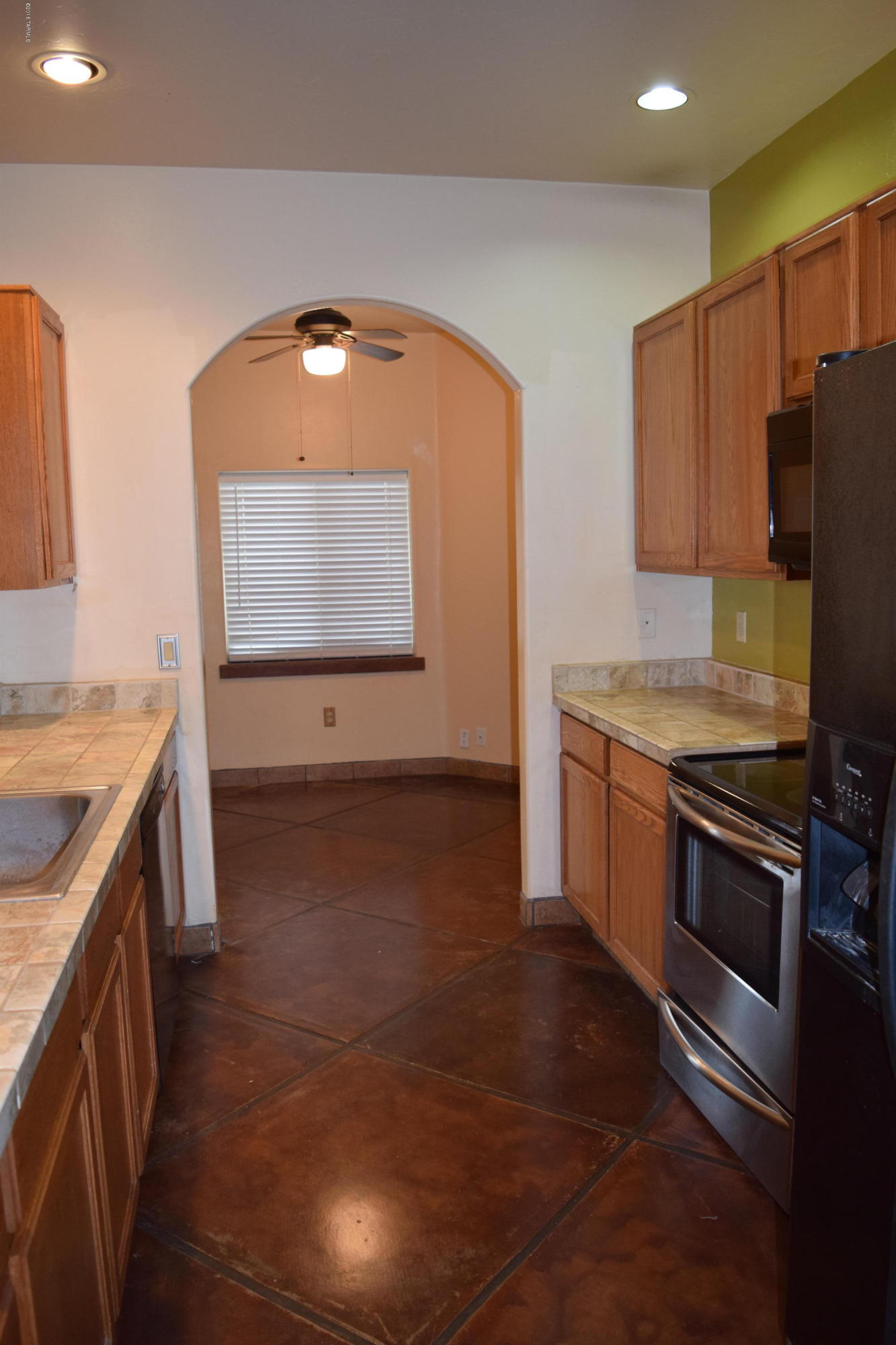 Paseo Vista (1-234) - Residential