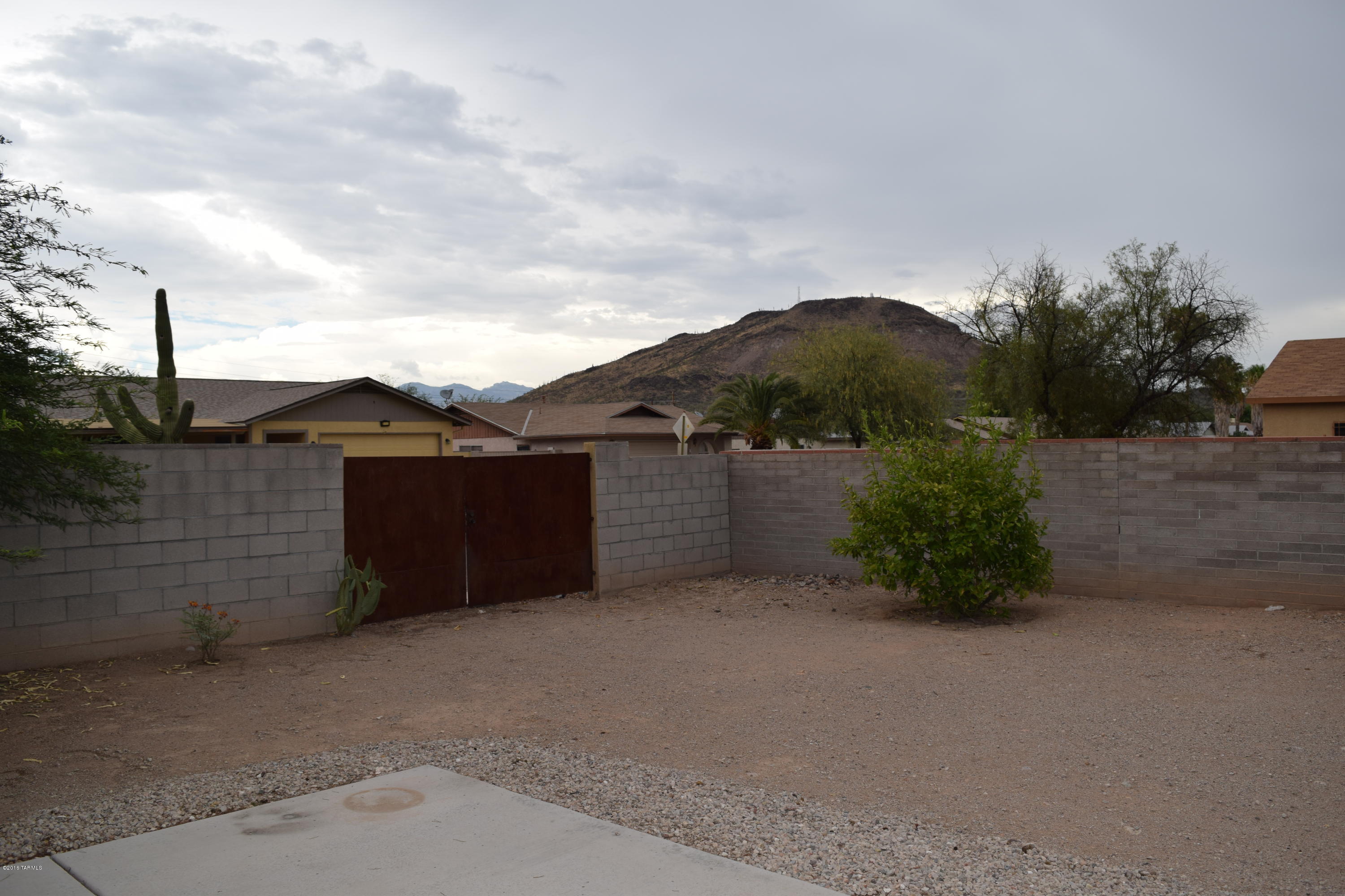 Paseo Vista (1-234) - Residential