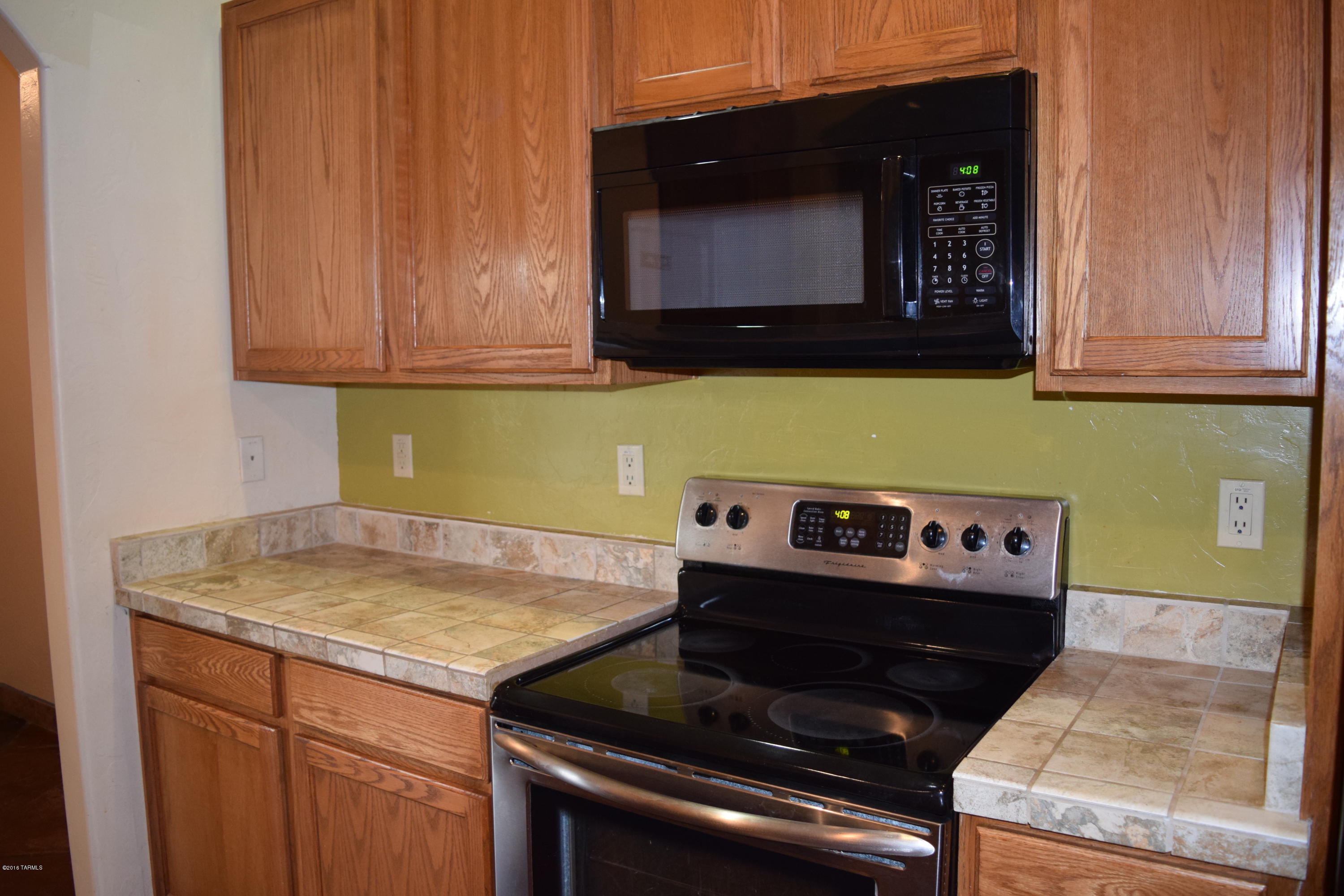 Paseo Vista (1-234) - Residential