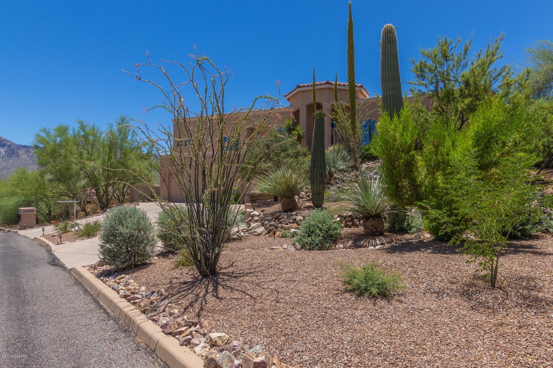 Canada Hills Estates (131-133) - Residential