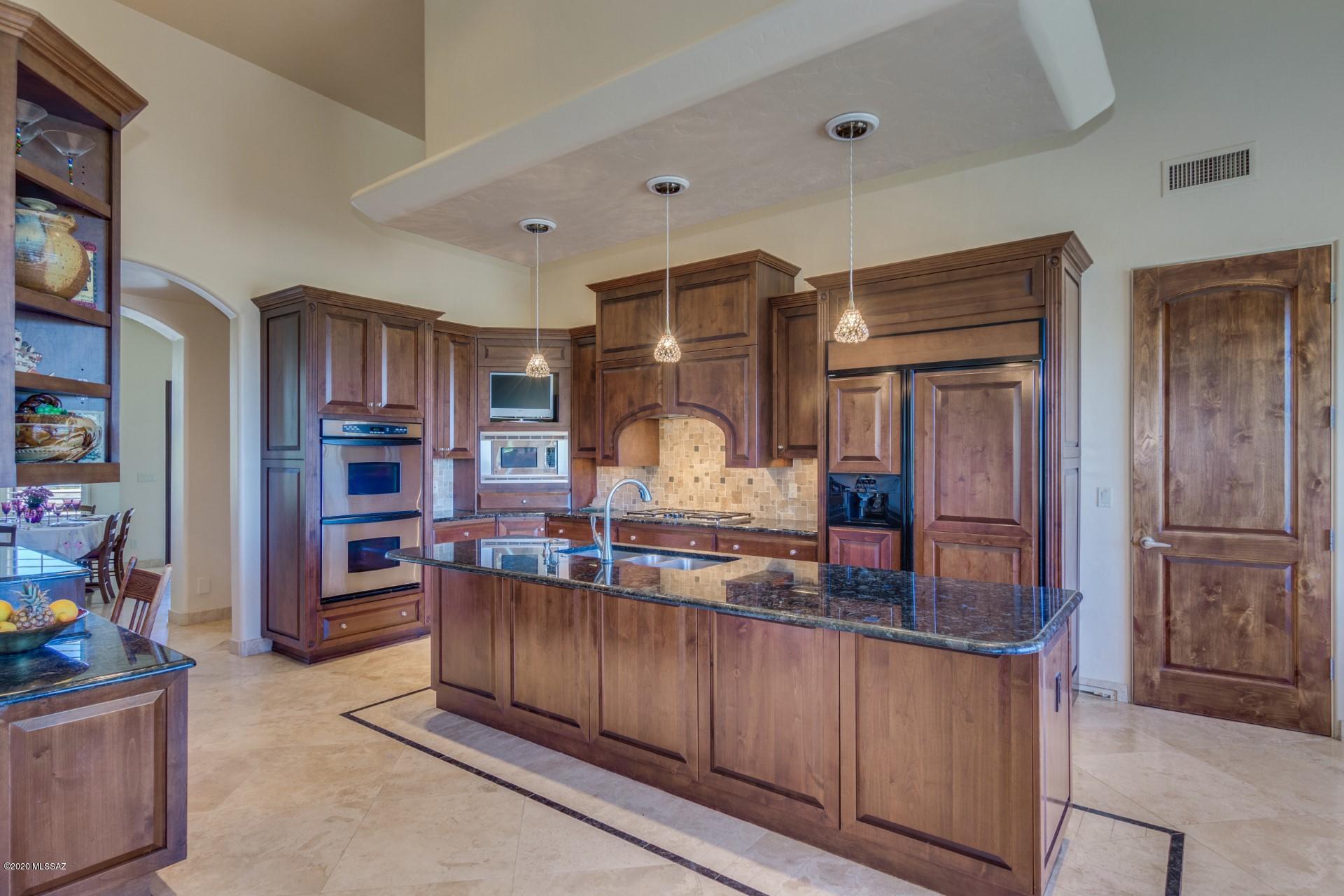 Canada Hills Estates (131-133) - Residential