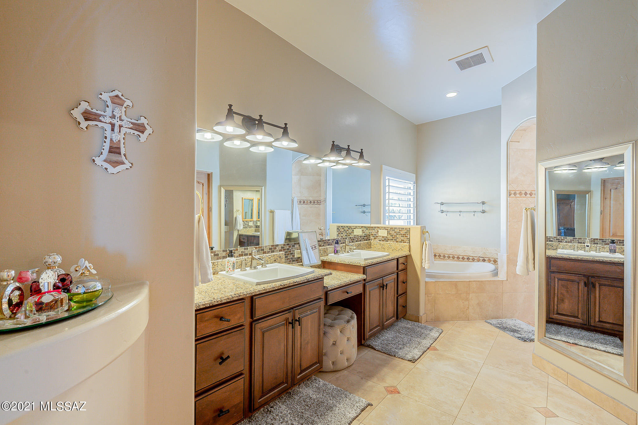 Tanque Verde Ridge Estates (1-12) - Residential