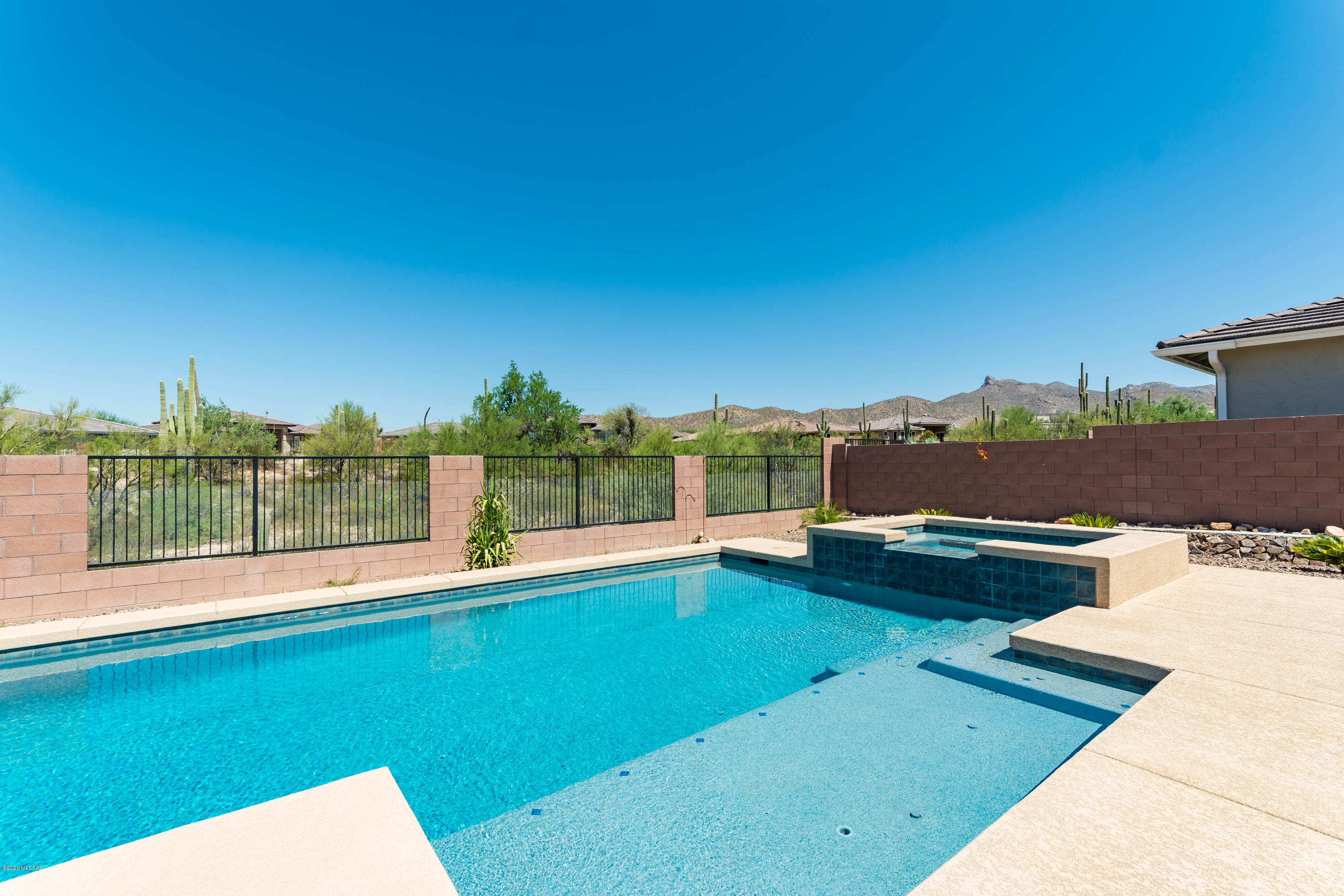 Golden Barrel Place At Dove Mountain SQ20141710079 - Residential