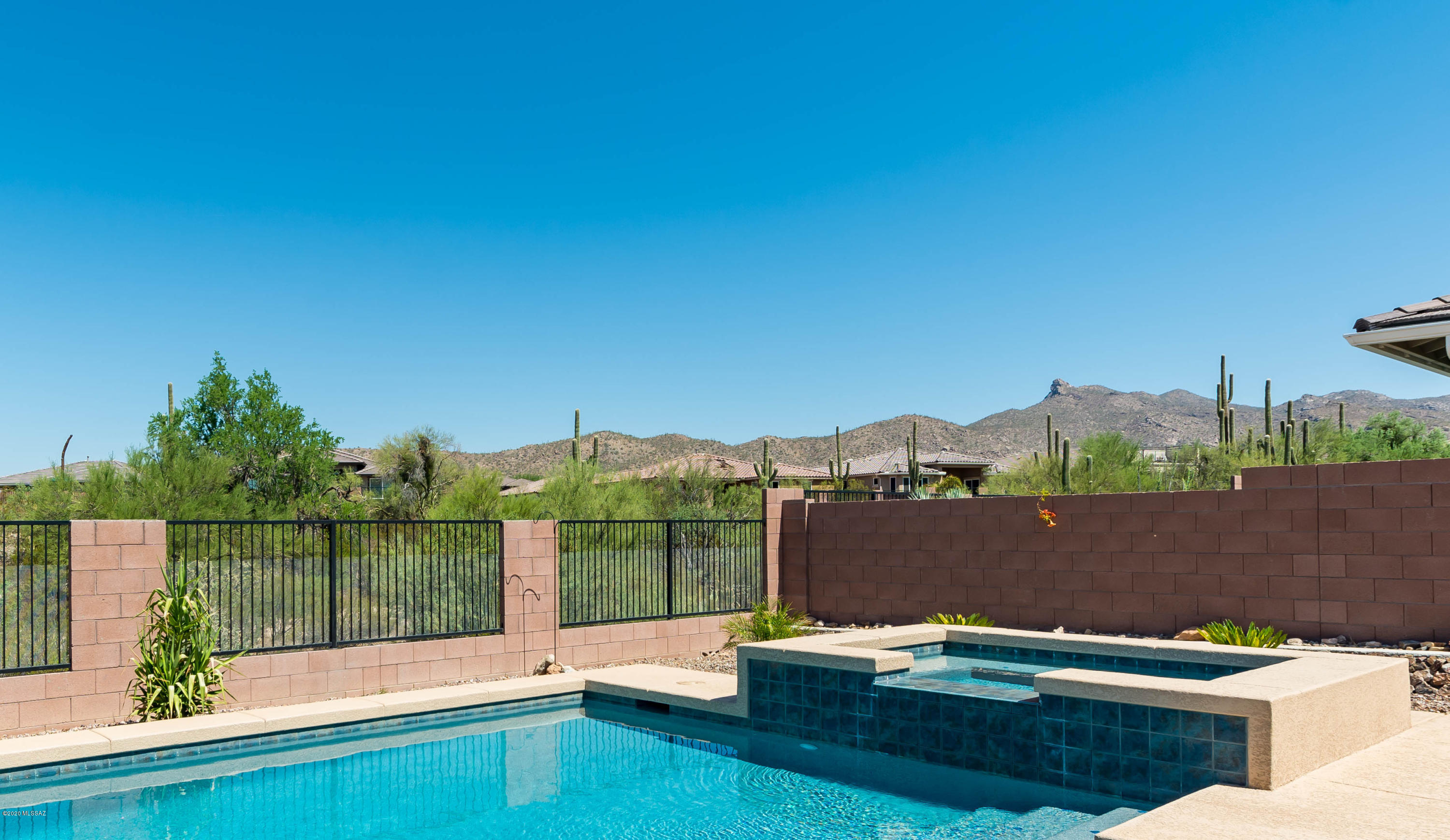 Golden Barrel Place At Dove Mountain SQ20141710079 - Residential