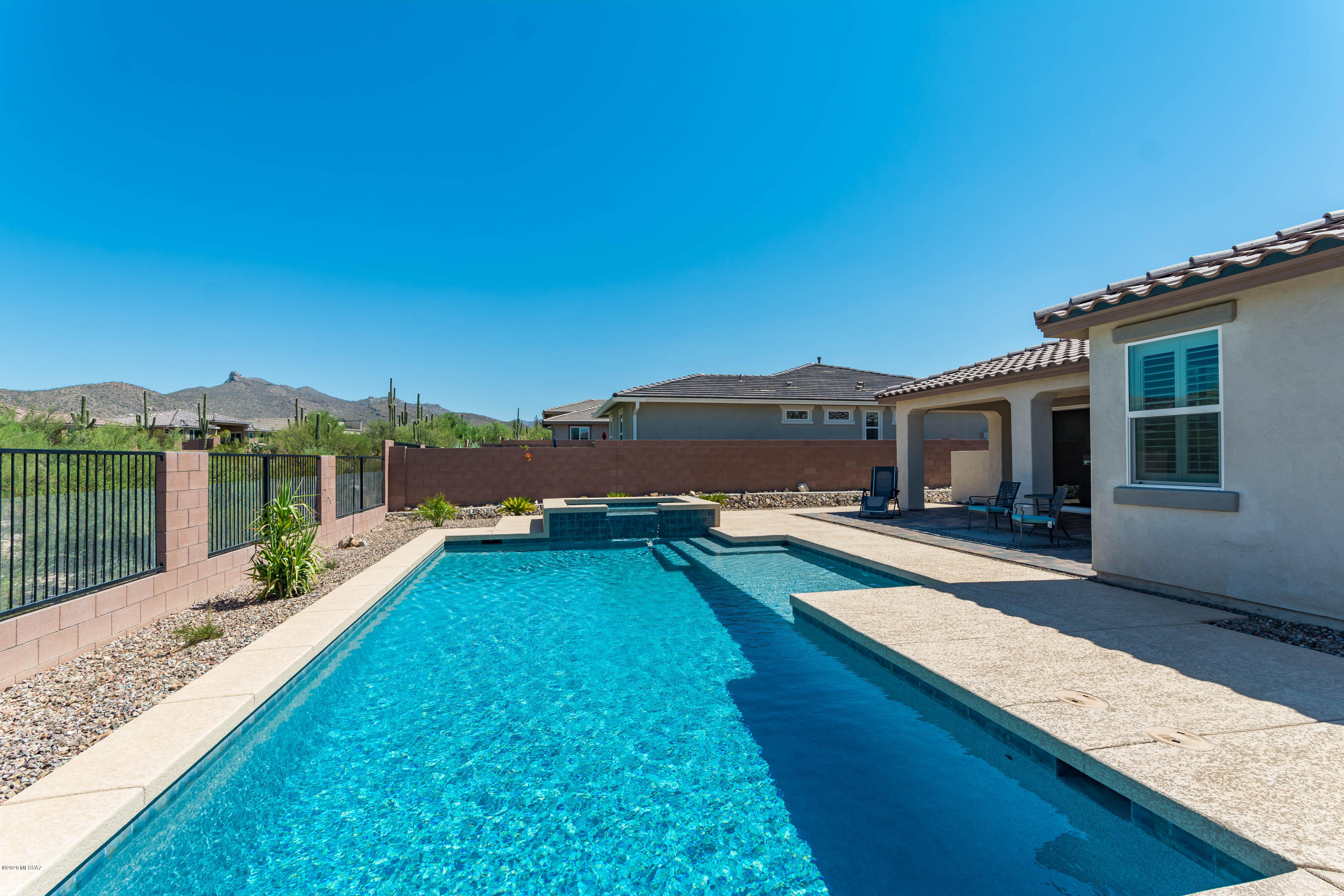 Golden Barrel Place At Dove Mountain SQ20141710079 - Residential