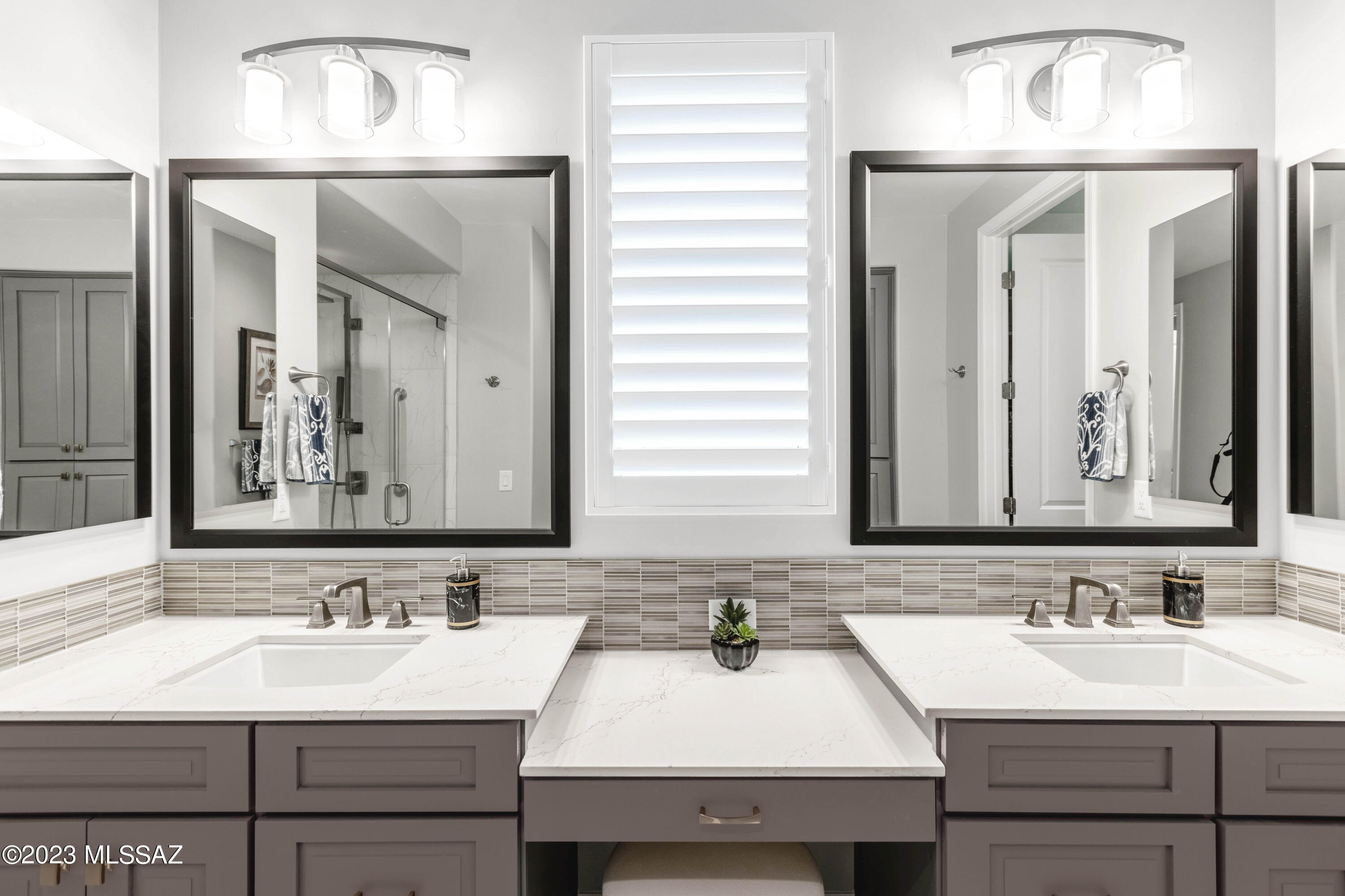 Saddlebrooke Ranch - Residential