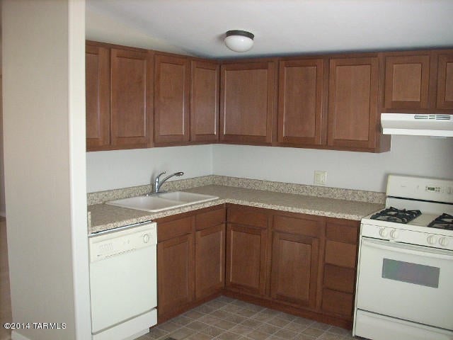 Unsubdivided - Residential Lease