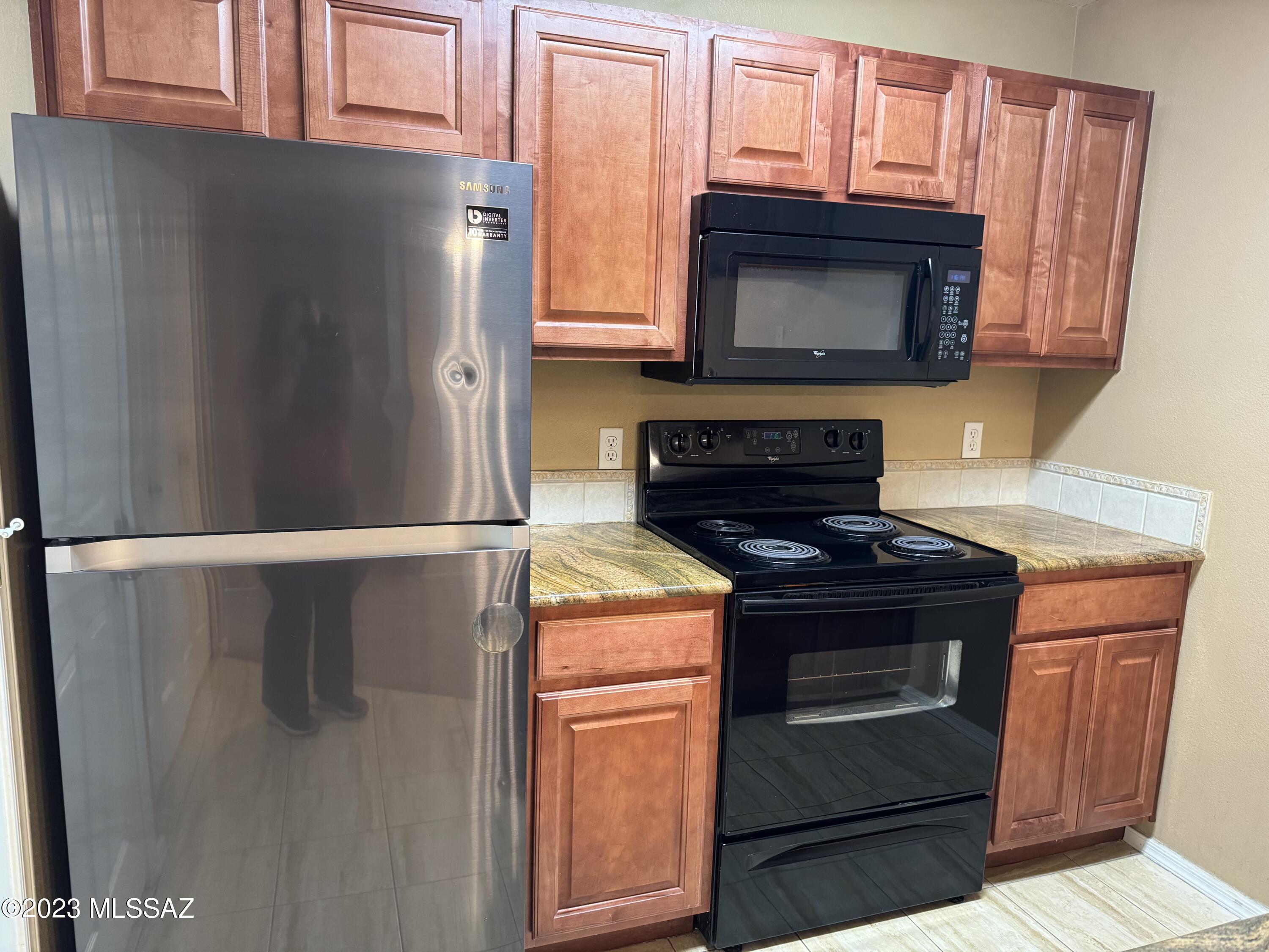 Veranda at Ventana Condominiums - Residential Lease