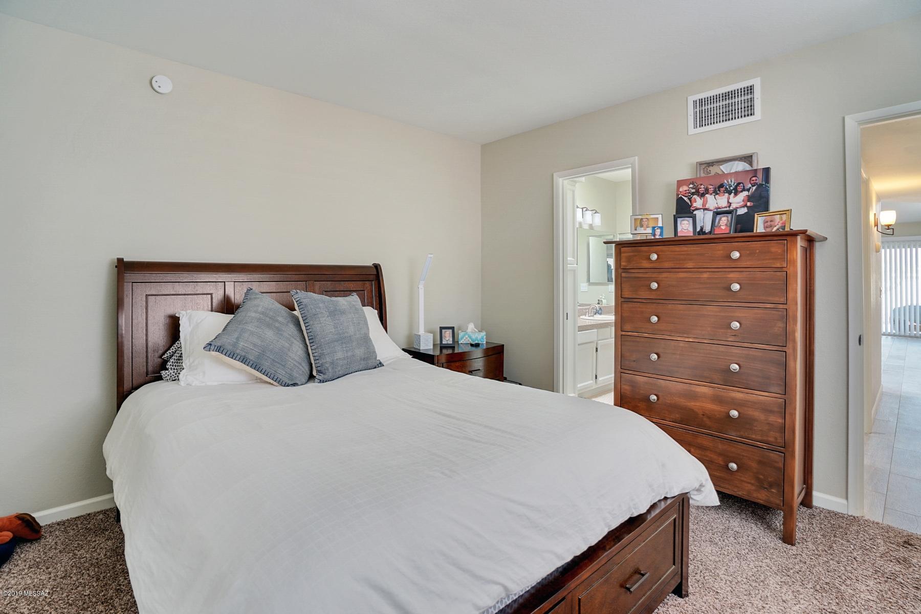 Tanque Verde Estates (1-71) - Residential