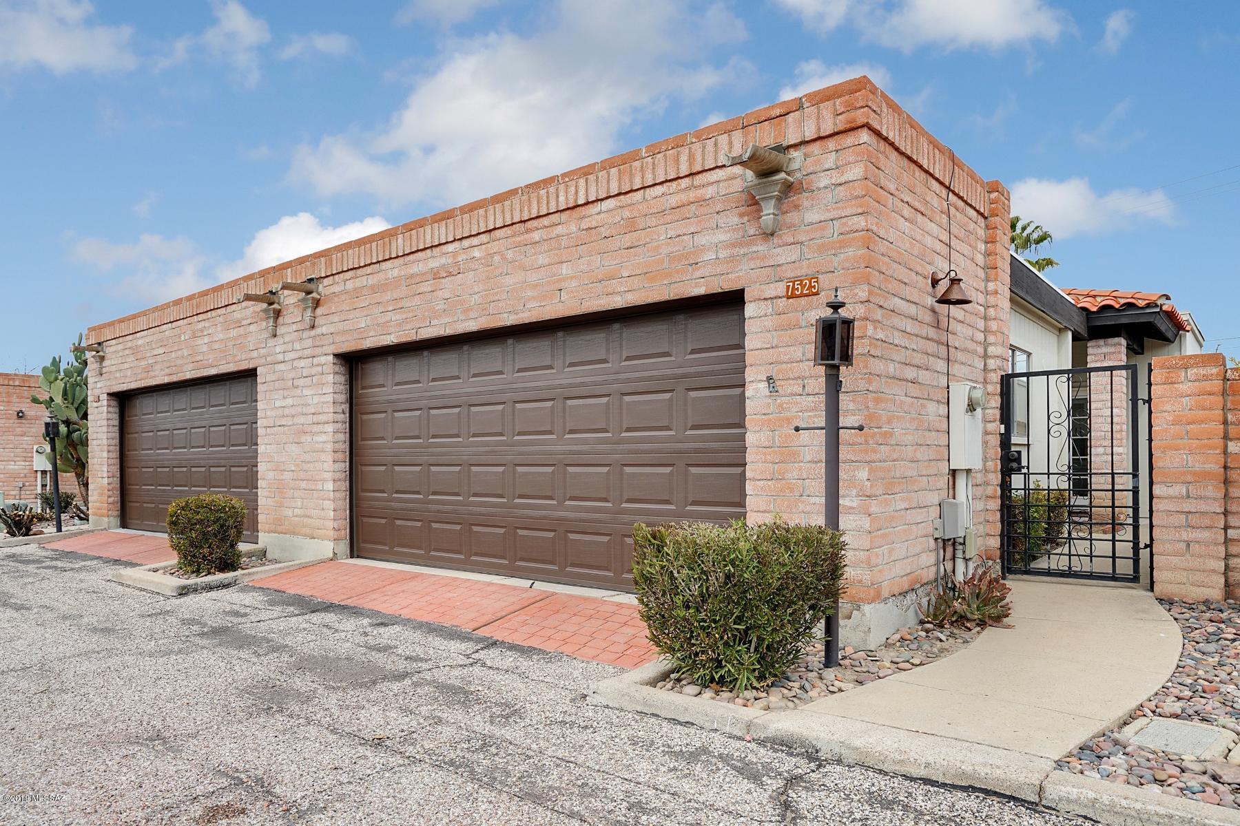 Tanque Verde Estates (1-71) - Residential