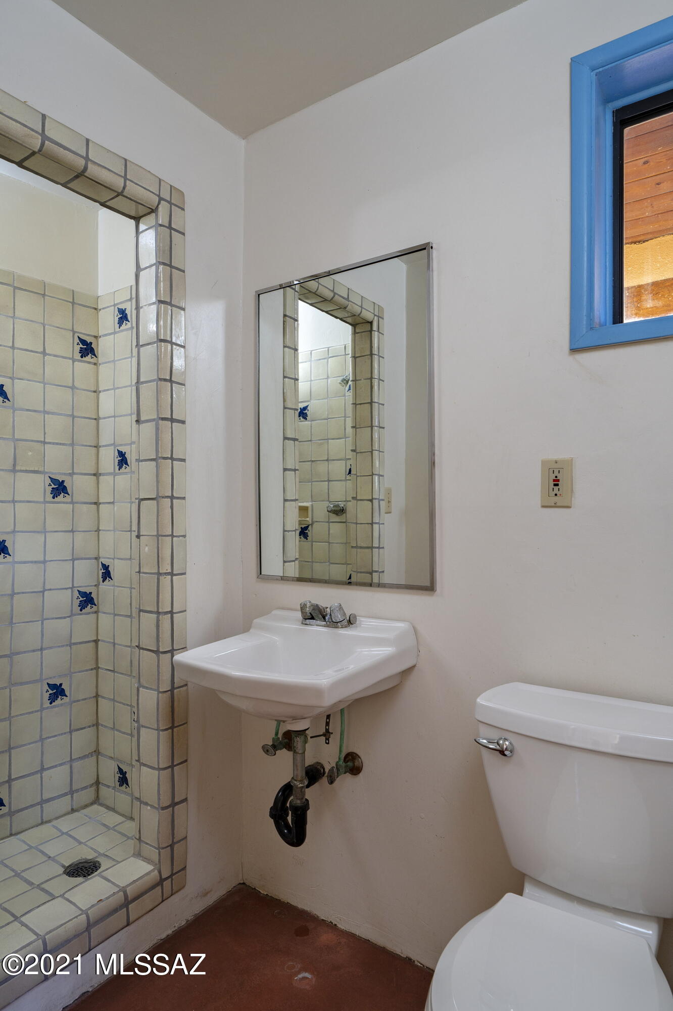 Casas Adobes Vistas (1-21) - Residential