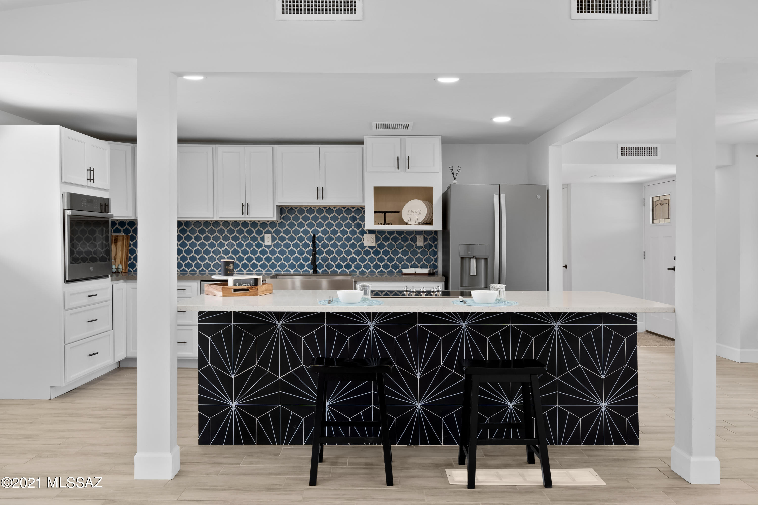 Catalina Village NO.3(1-77) - Residential