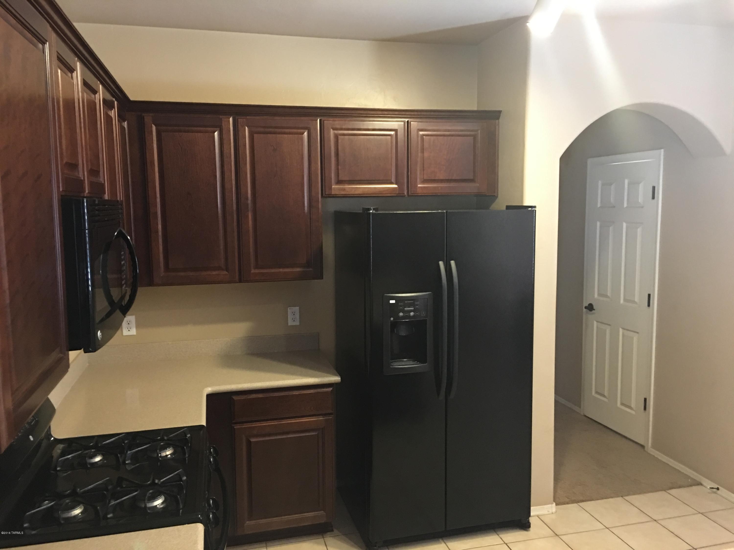 Presidios at Rancho Sahuarita (1-927) - Residential Lease