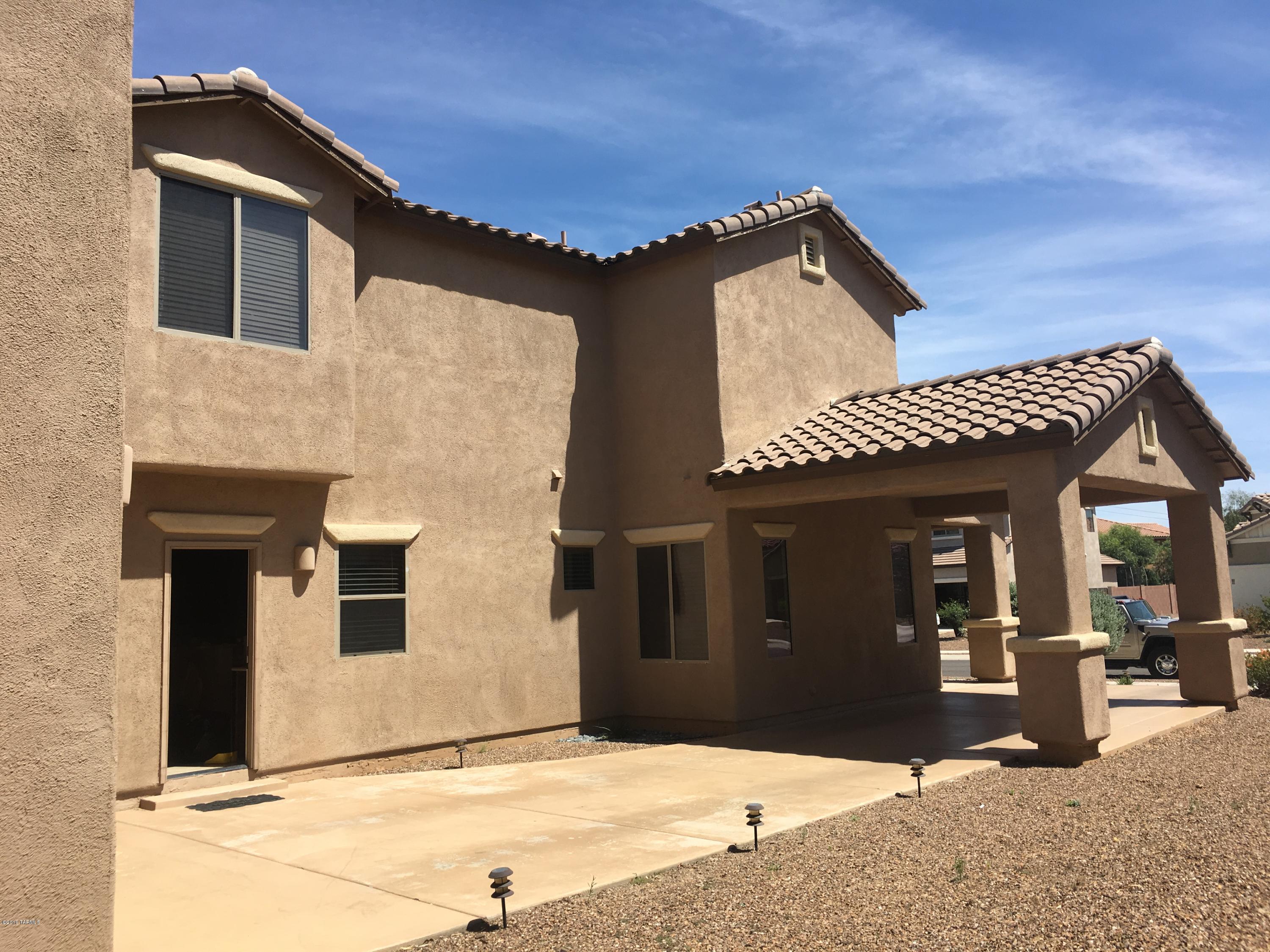 Presidios at Rancho Sahuarita (1-927) - Residential Lease