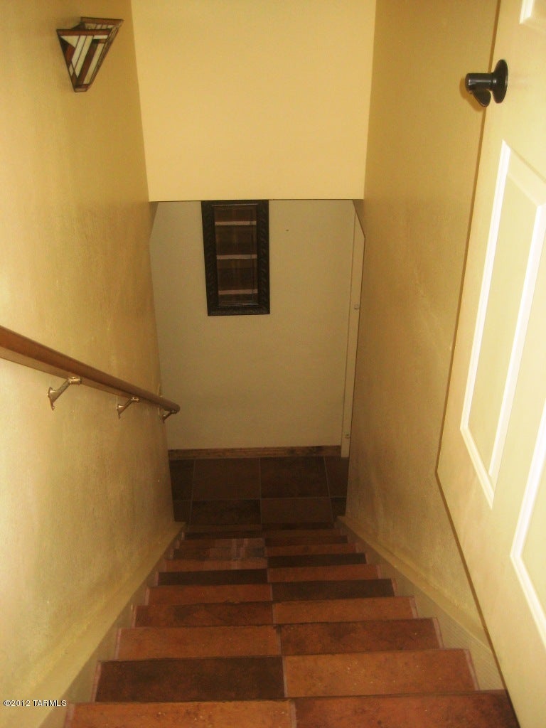 Unsubdivided - Residential Lease