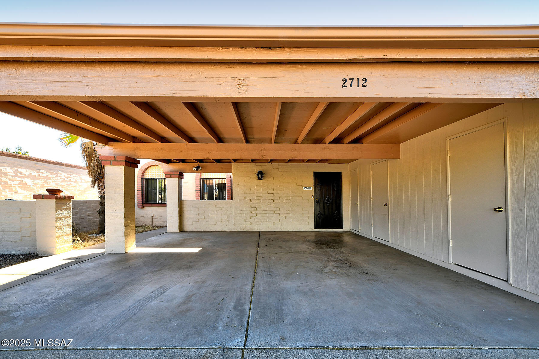 Desert Glenn Twnhss (1-80) - Residential