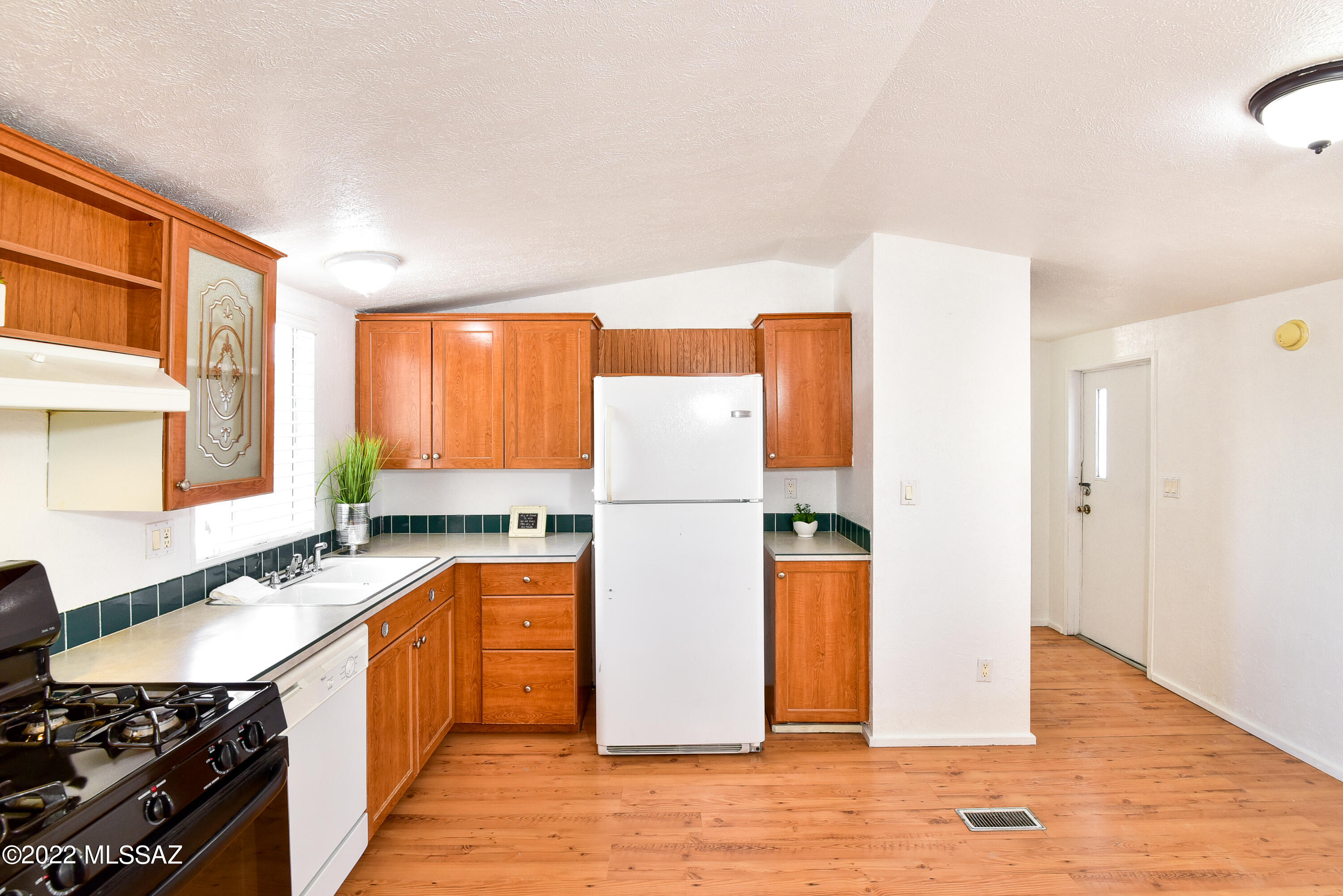 Country Club Terrace (1-108) - Residential