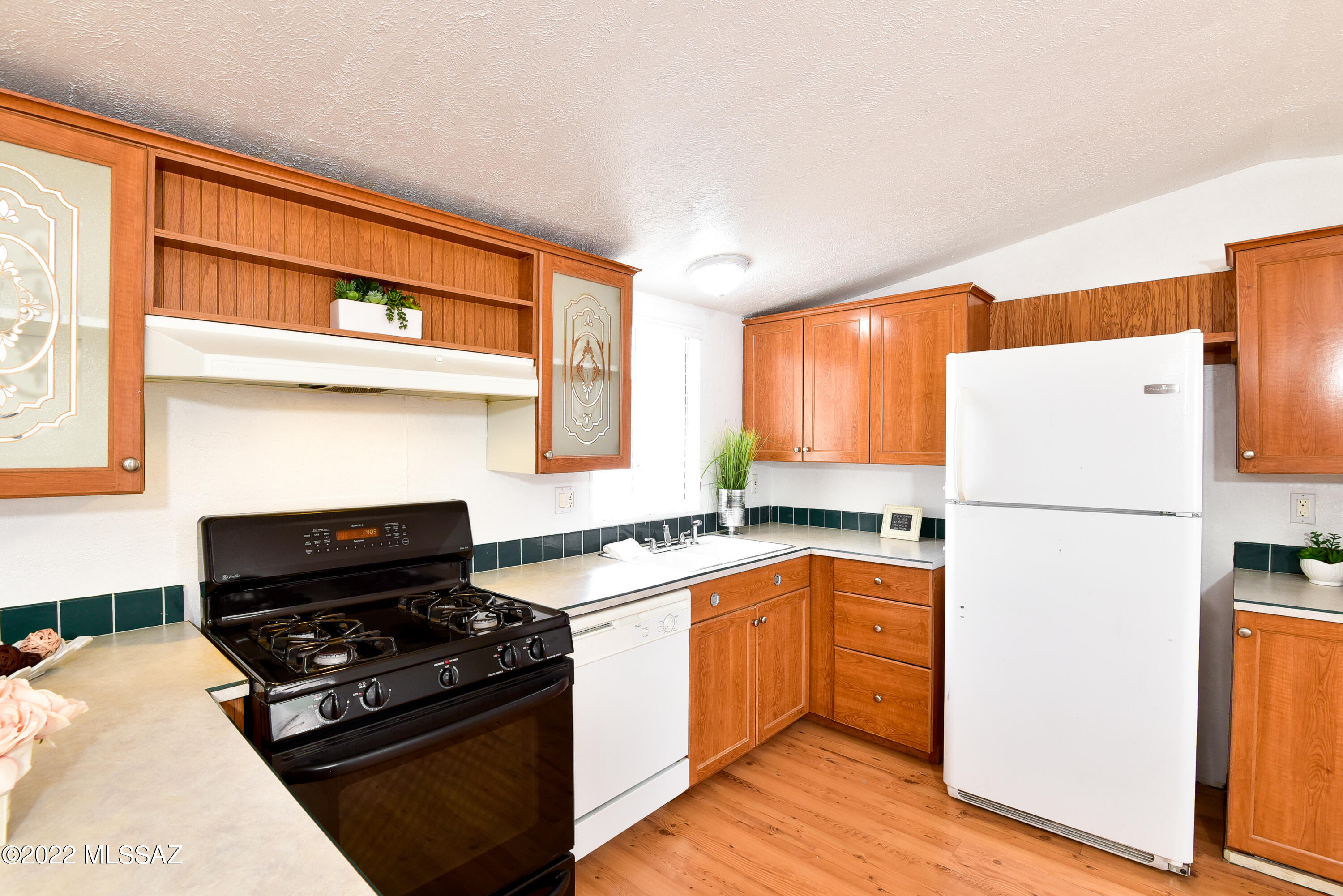 Country Club Terrace (1-108) - Residential