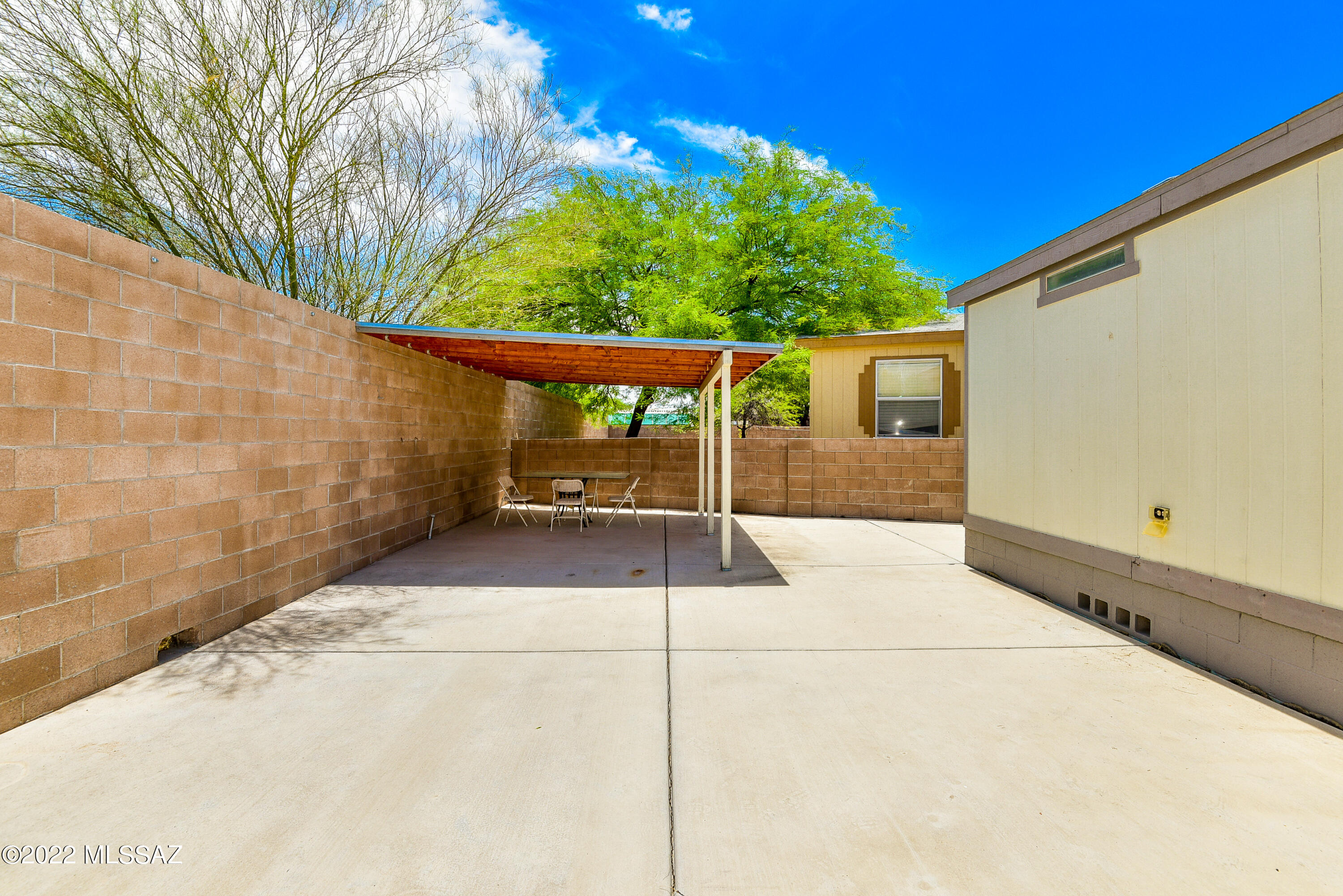 Country Club Terrace (1-108) - Residential