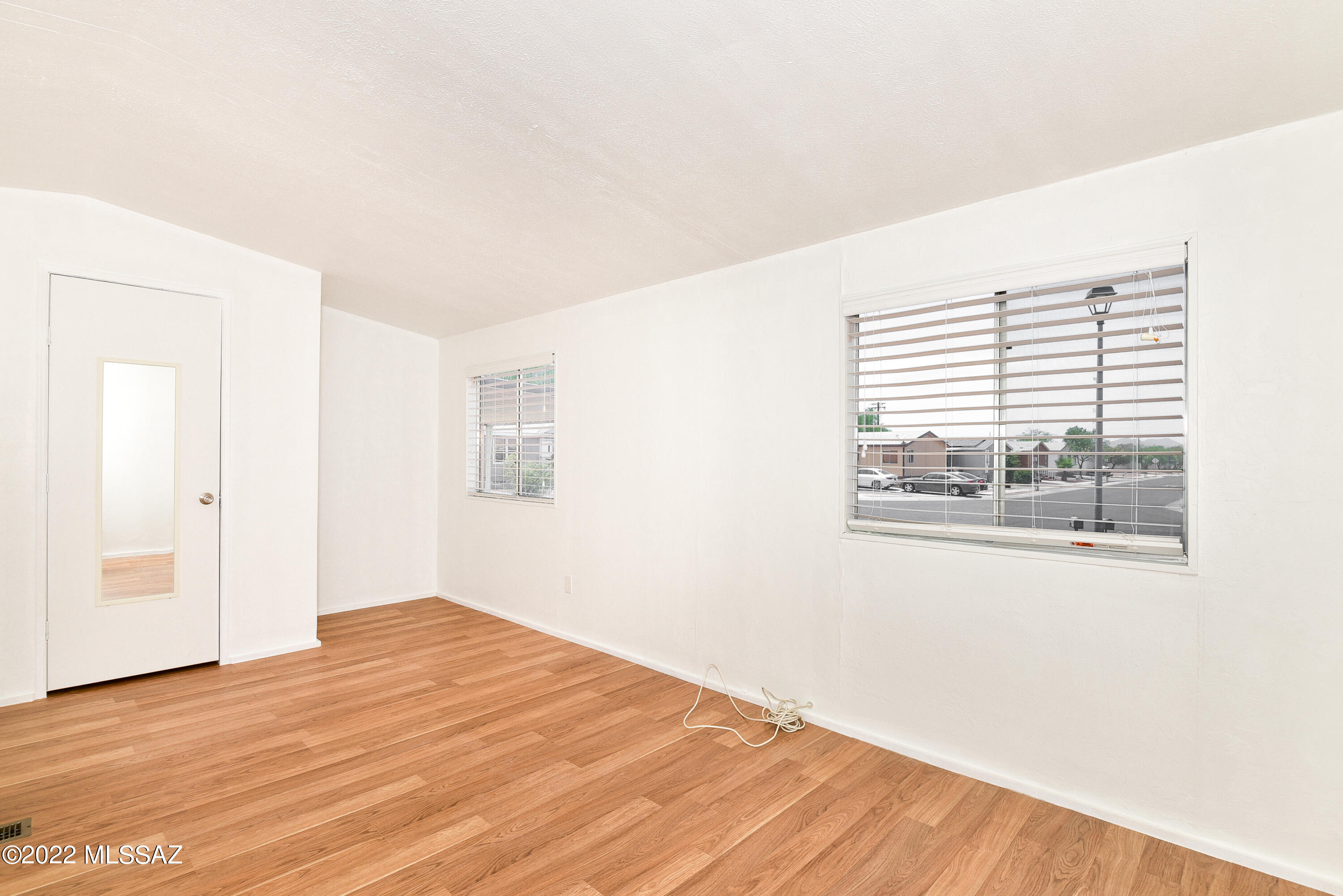 Country Club Terrace (1-108) - Residential