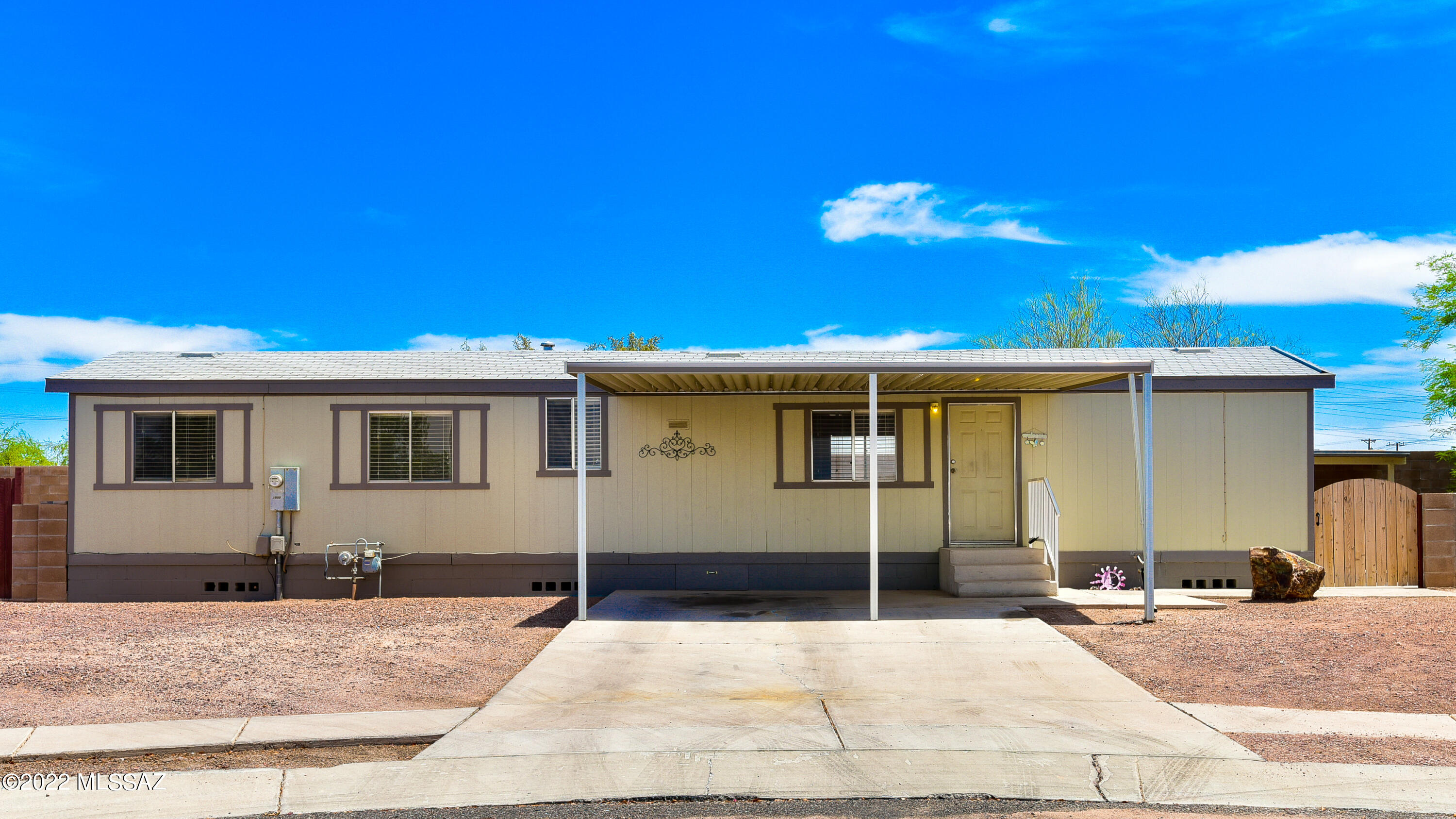 Country Club Terrace (1-108) - Residential