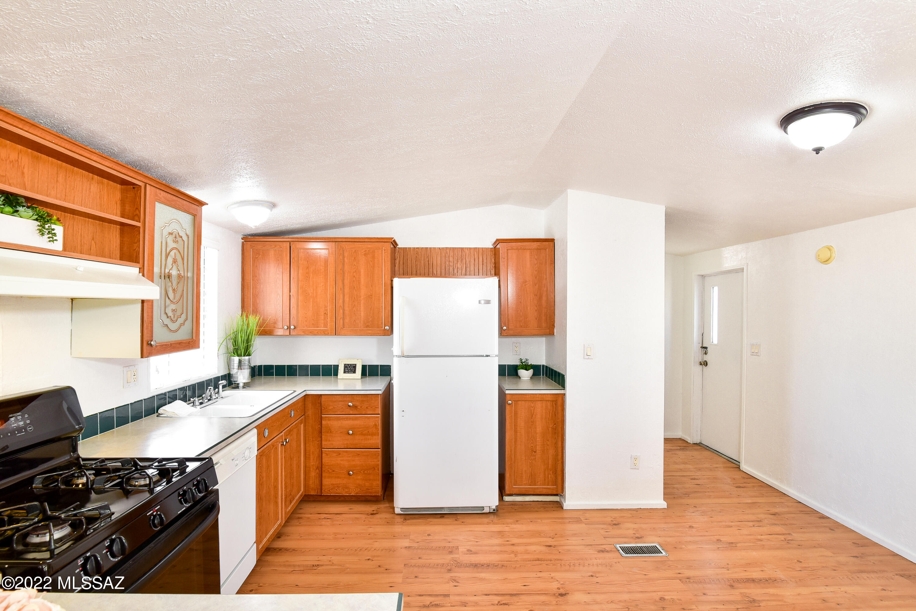 Country Club Terrace (1-108) - Residential