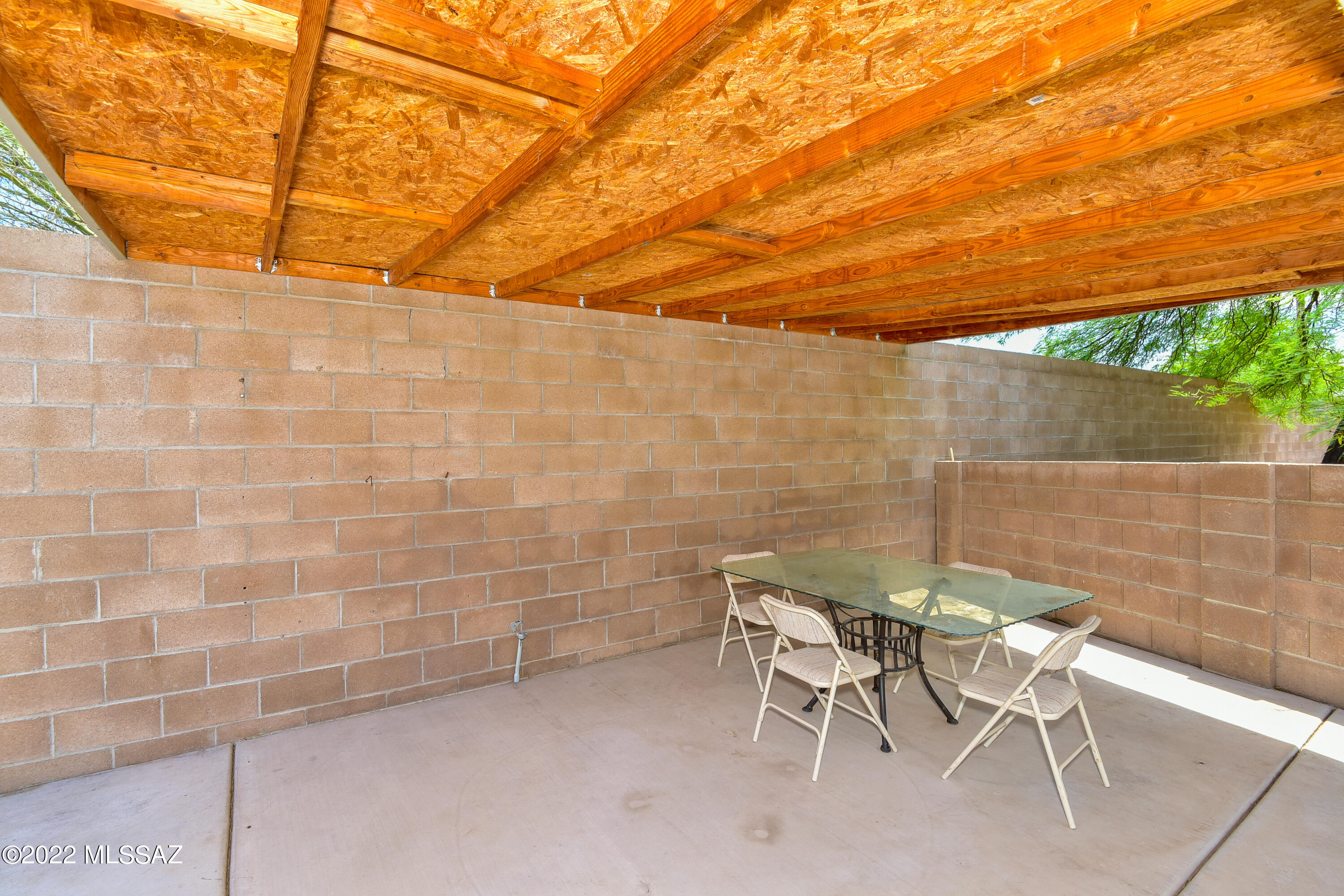 Country Club Terrace (1-108) - Residential