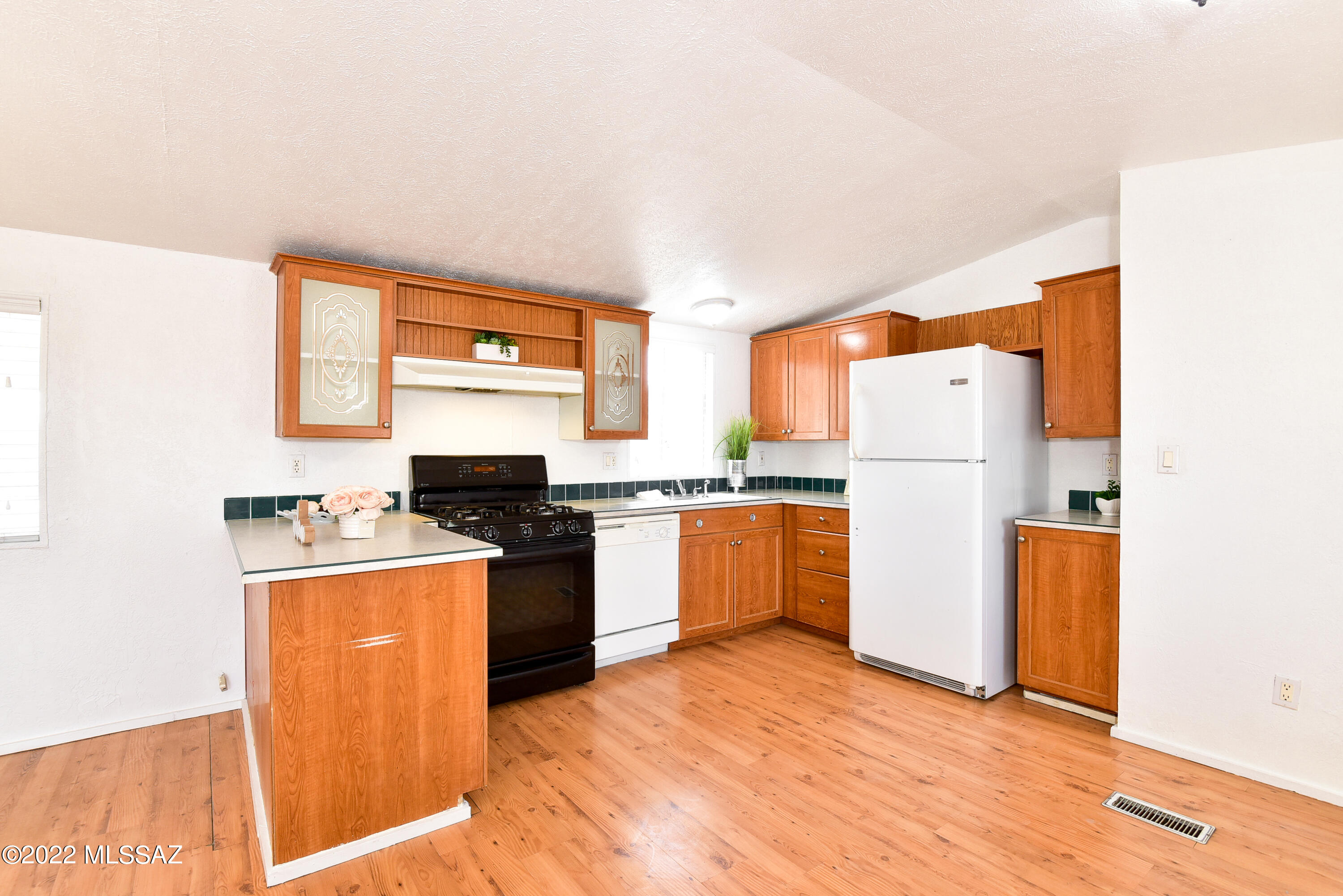 Country Club Terrace (1-108) - Residential