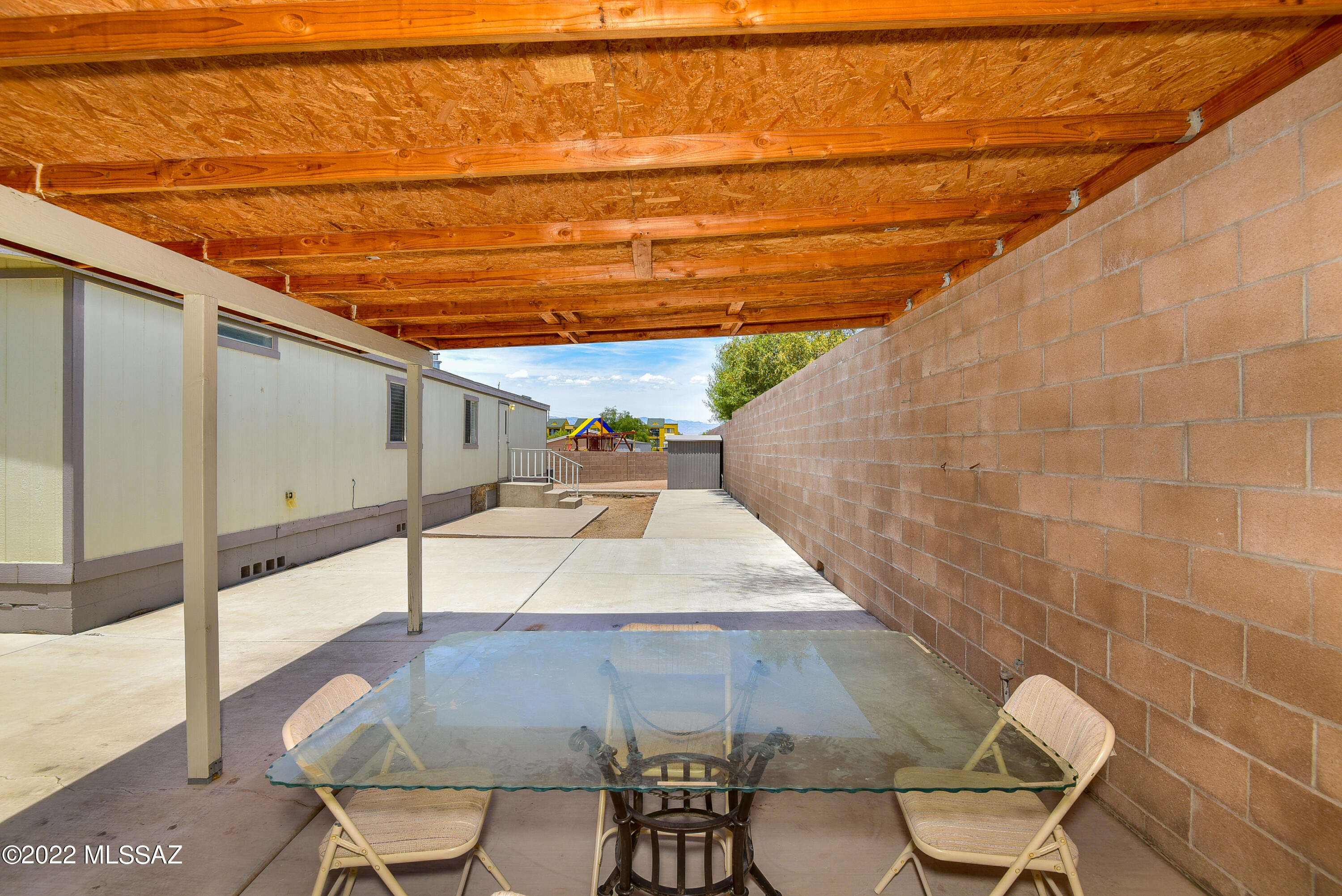 Country Club Terrace (1-108) - Residential