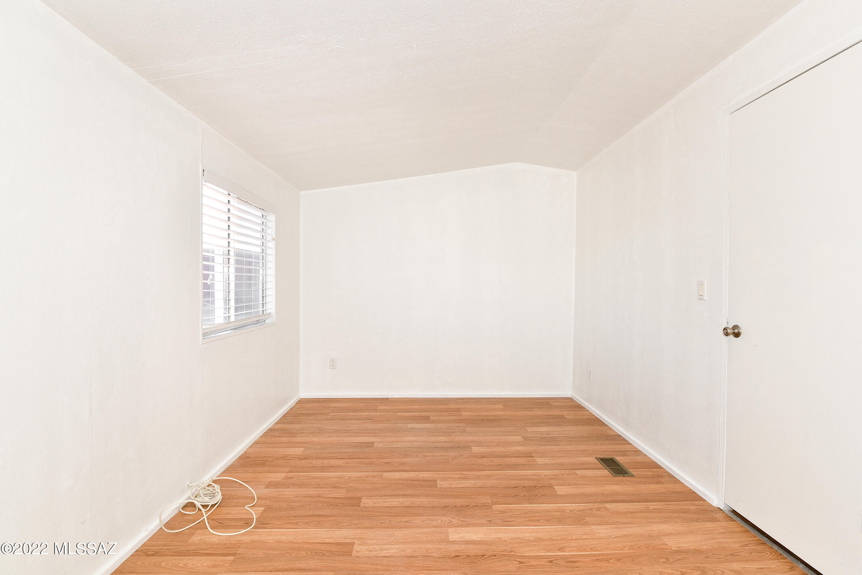 Country Club Terrace (1-108) - Residential
