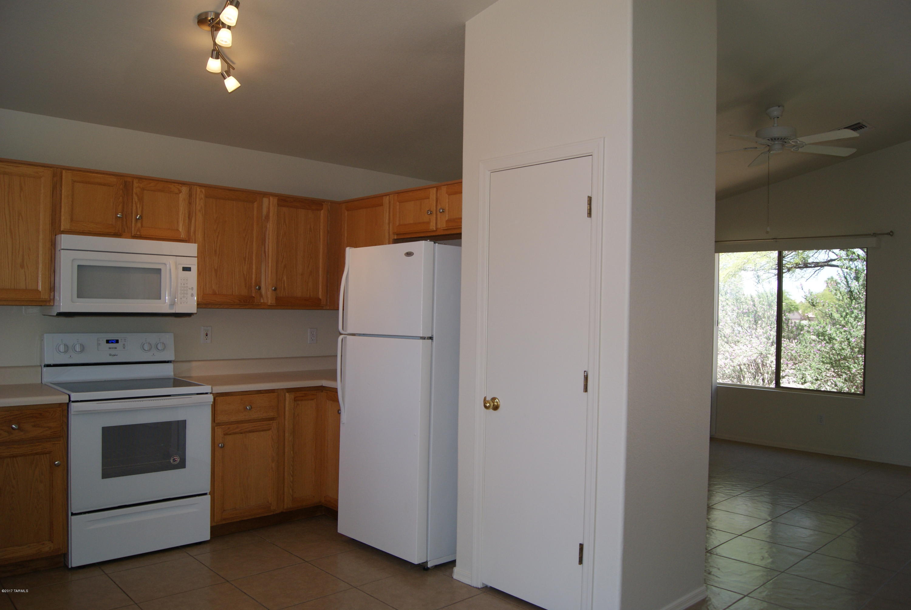 Diamond Key At Rita Ranch NO. 2 (1-67) - Residential Lease