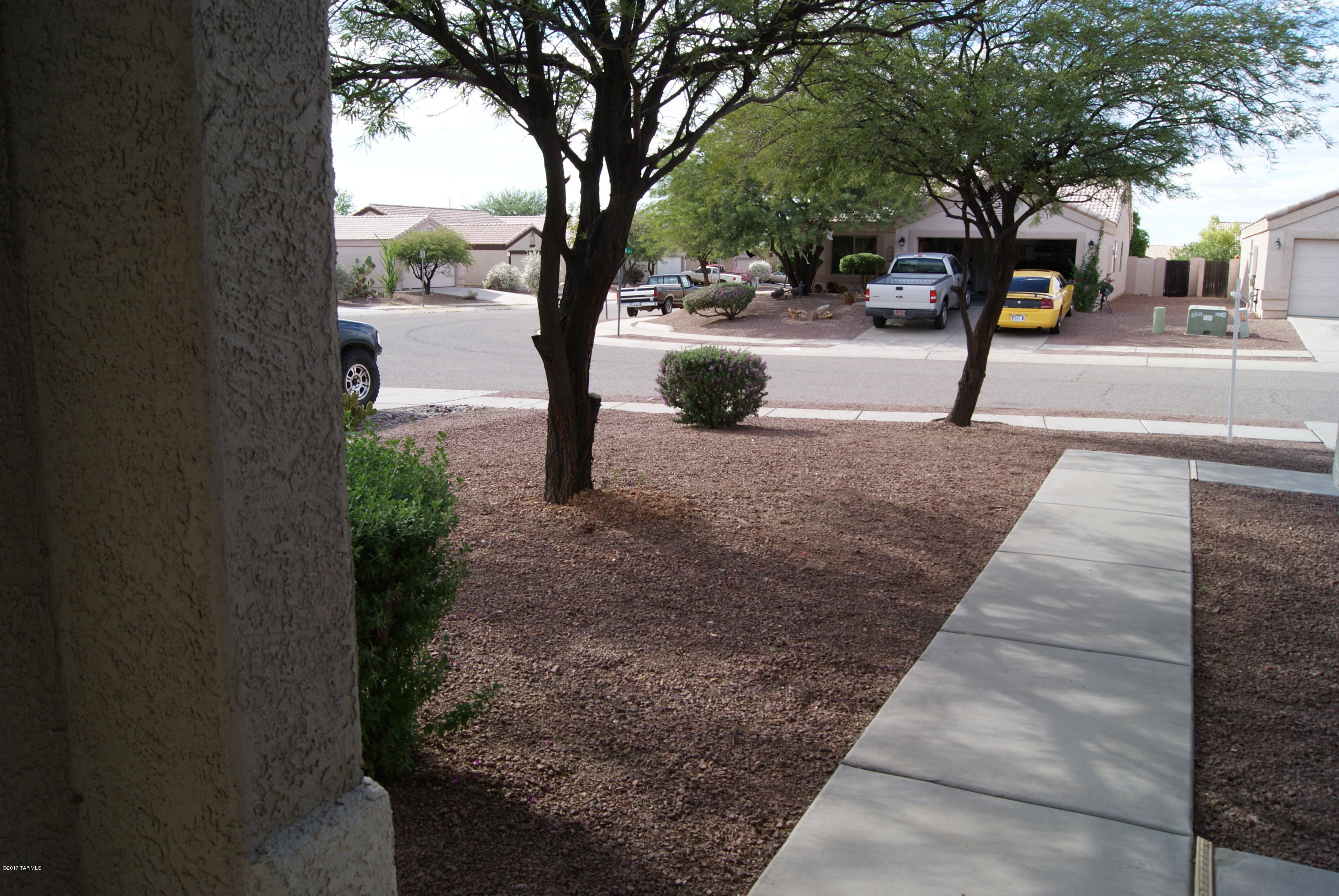 Diamond Key At Rita Ranch NO. 2 (1-67) - Residential Lease