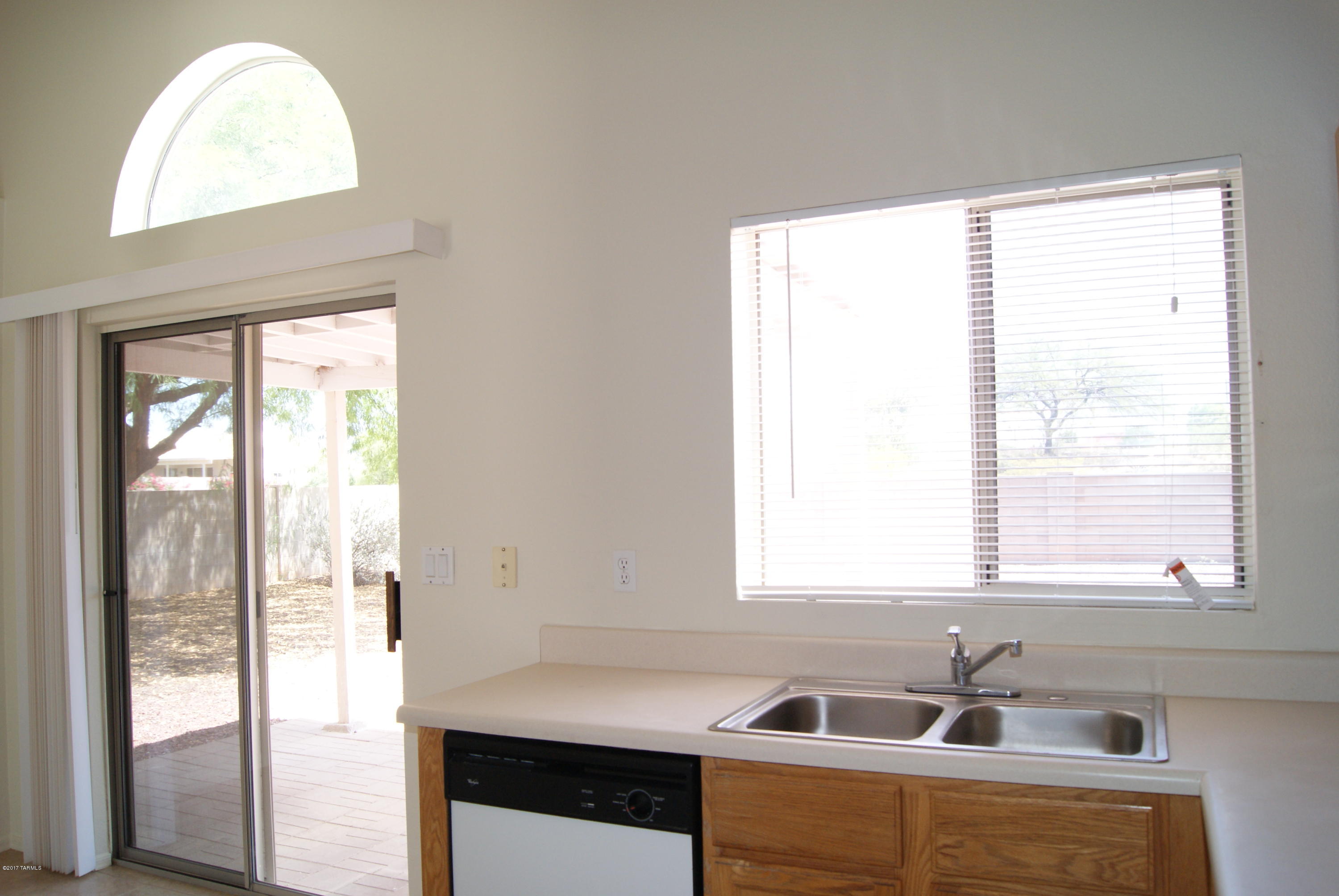 Diamond Key At Rita Ranch NO. 2 (1-67) - Residential Lease