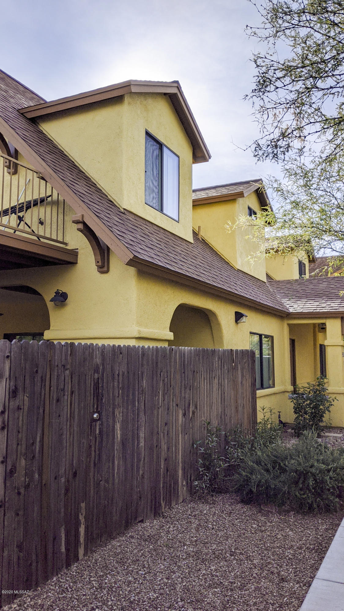Presidio NO. 2 (1-15) - Residential Lease