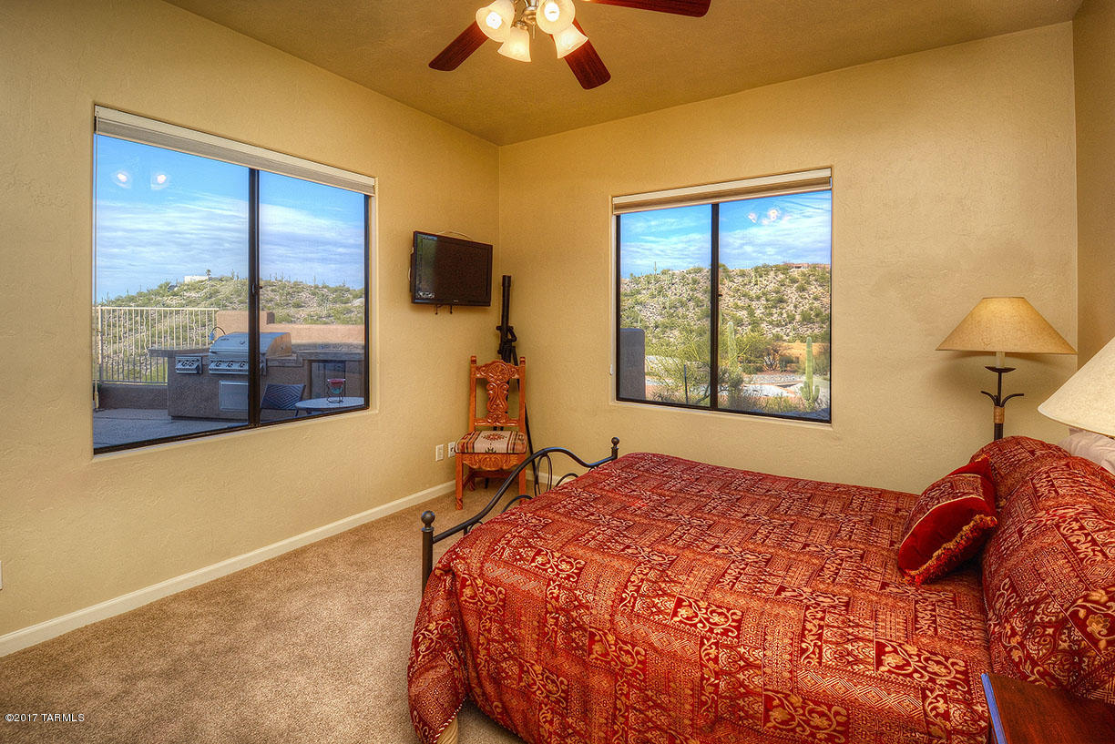 Sabino Mountain (1-290) - Residential
