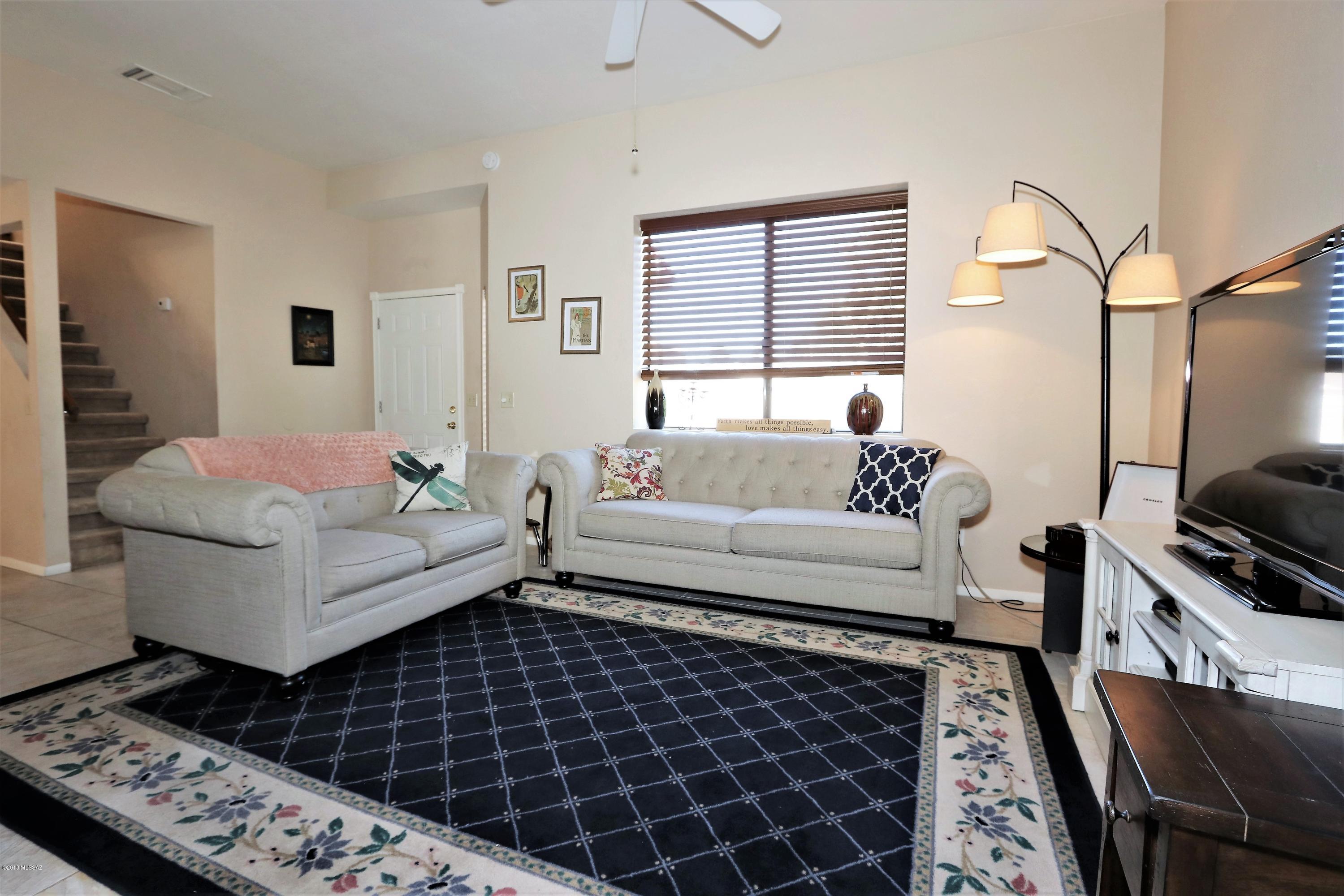 Meadowbrook (115-207) - Residential