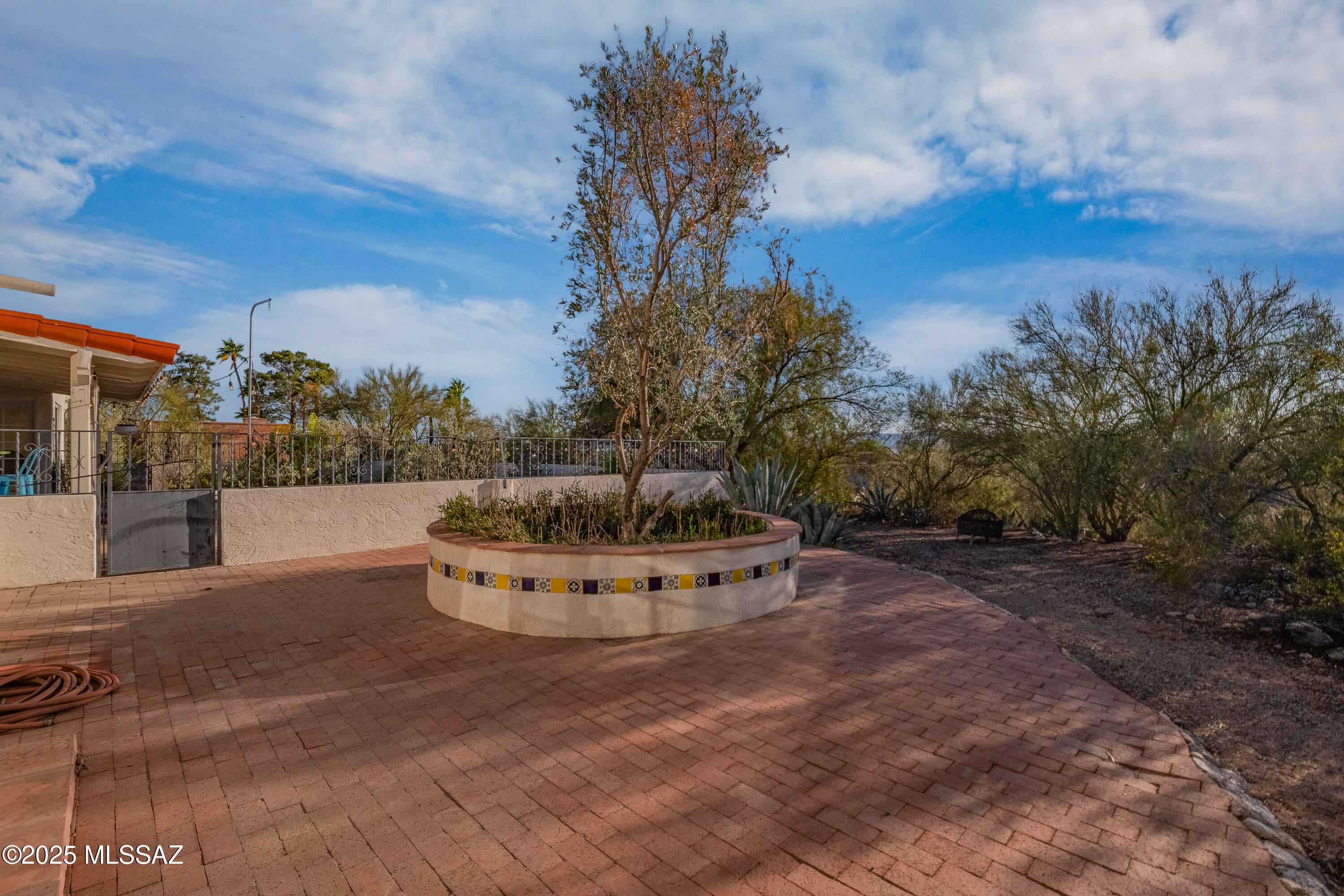 Catalina Foothills Estates NO. 7 - Residential