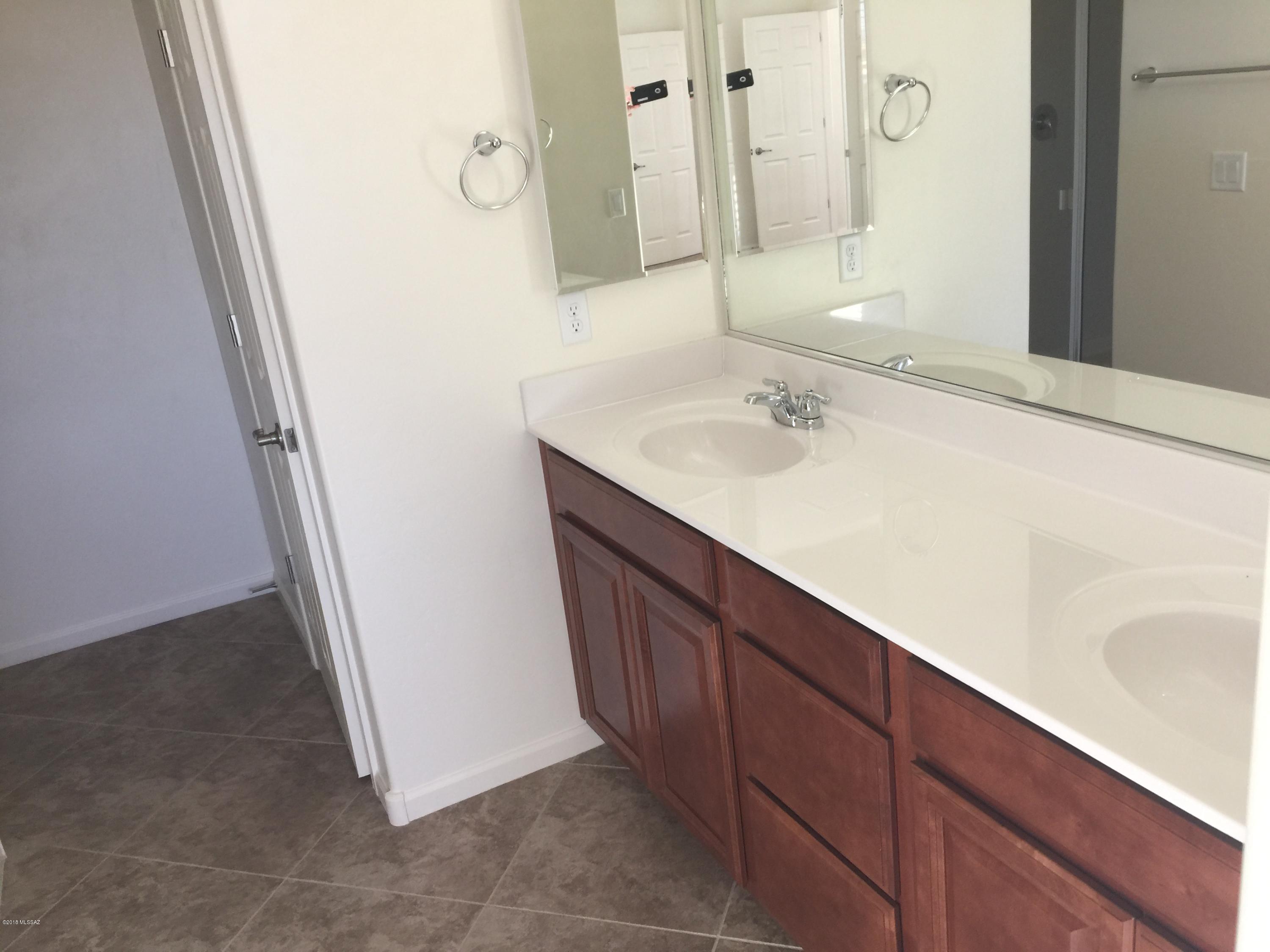Mountain Vail Estates (1-135) - Residential Lease