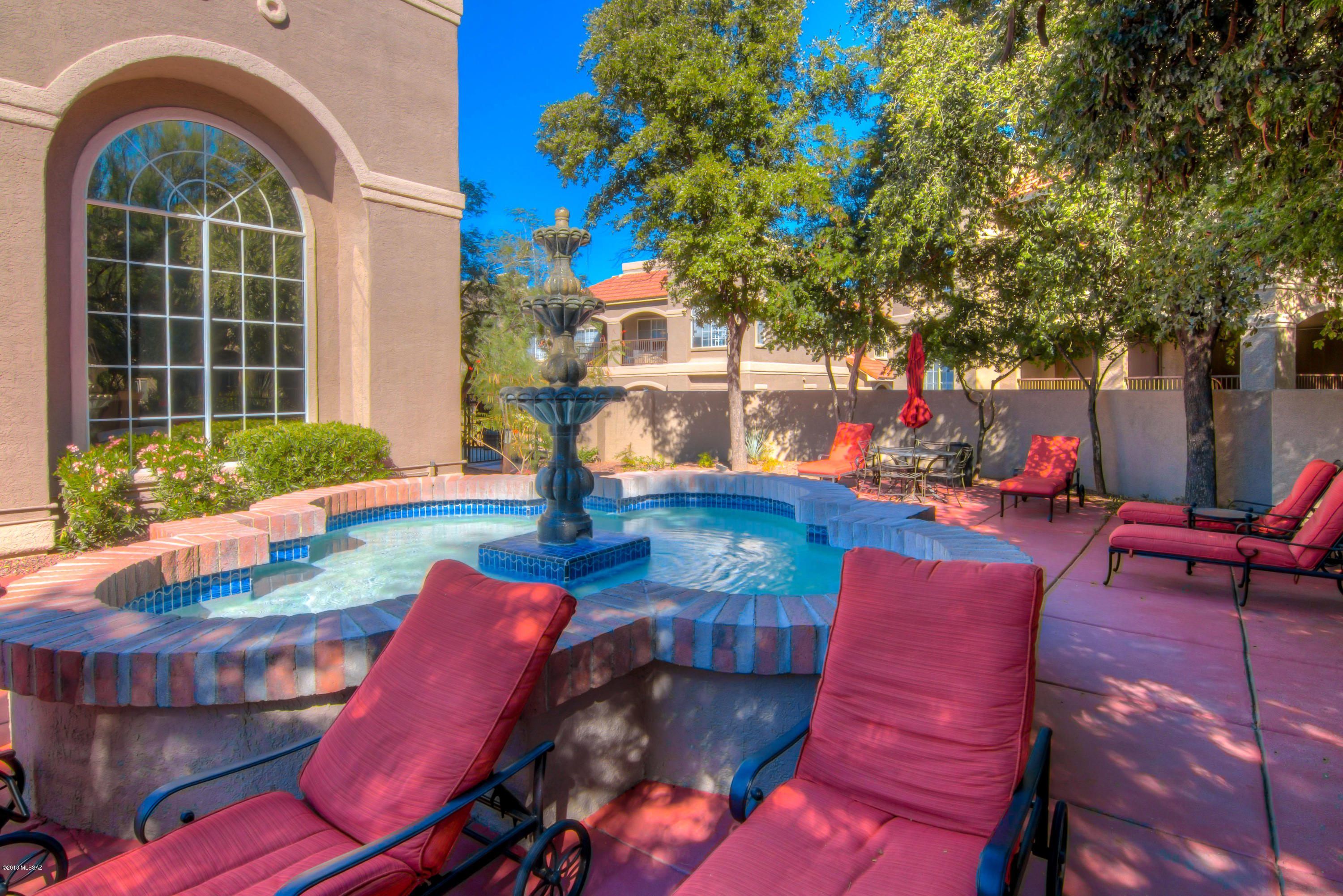 The Boulders at La Reserve Condominiums - Residential