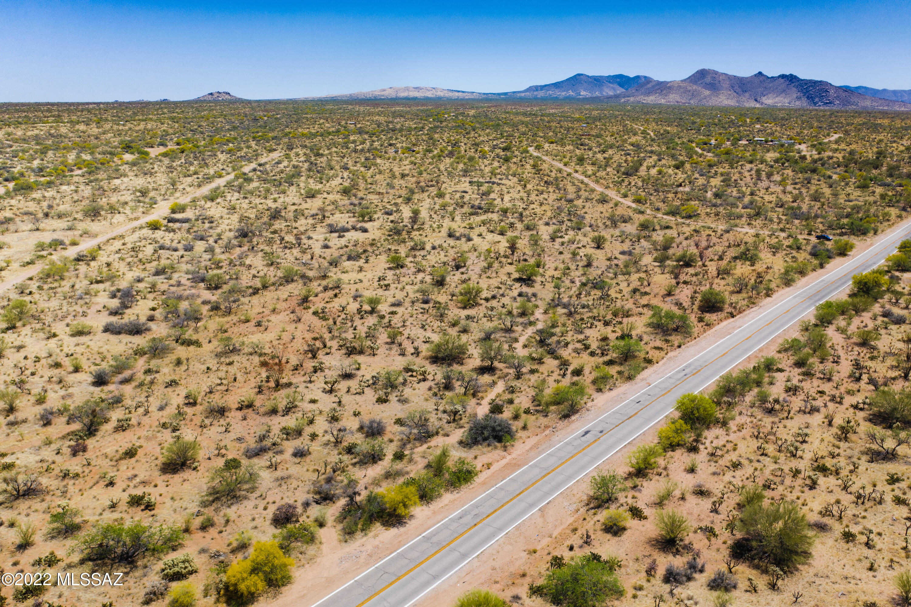 Vacant CR-1 zoned land on over one acre with beautiful open range skies and mountain views. Located in a quiet area outside of the city. Build your dream home on this serene desert lot!