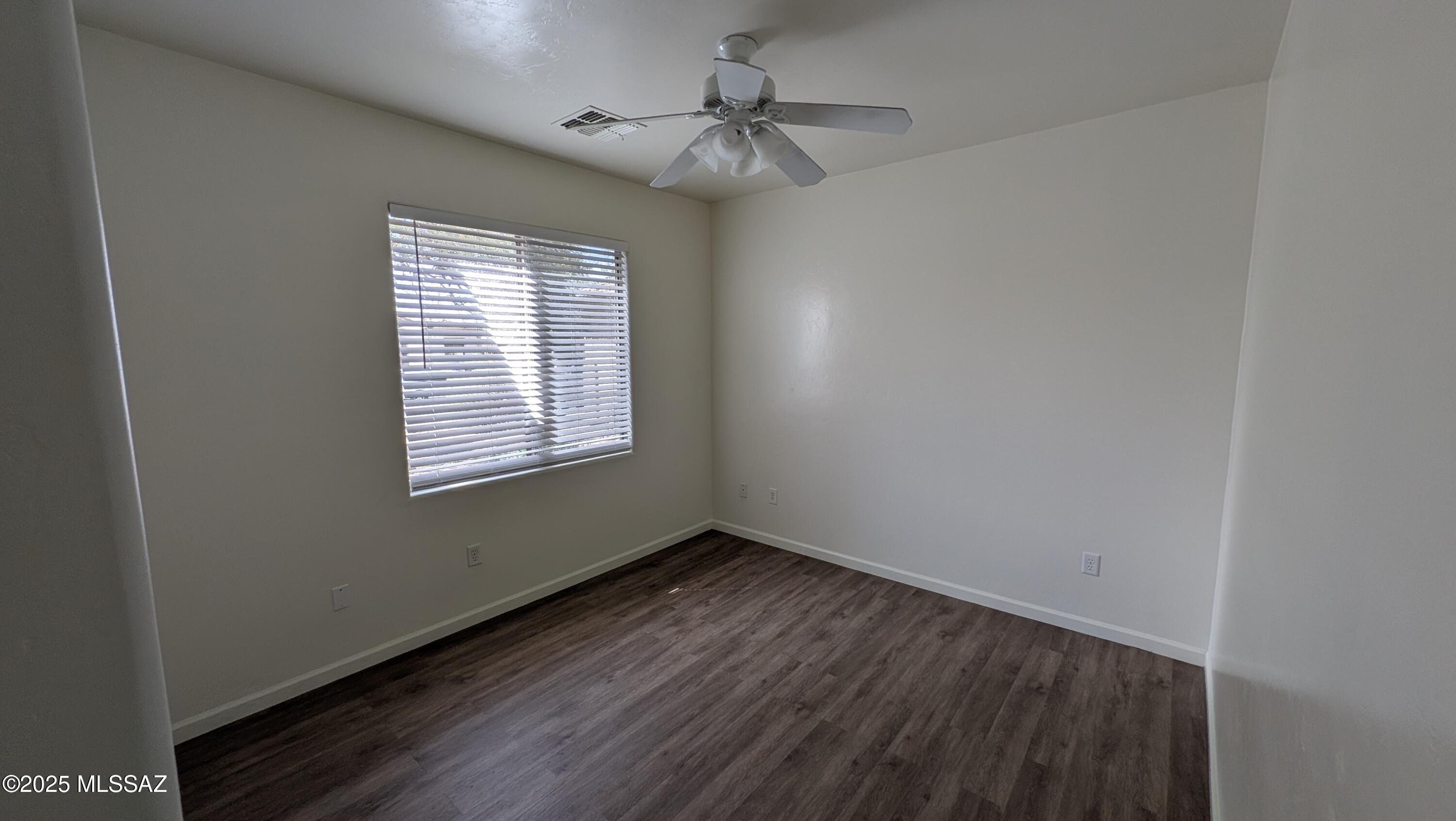 Rancho Del Lago (101-206) - Residential Lease